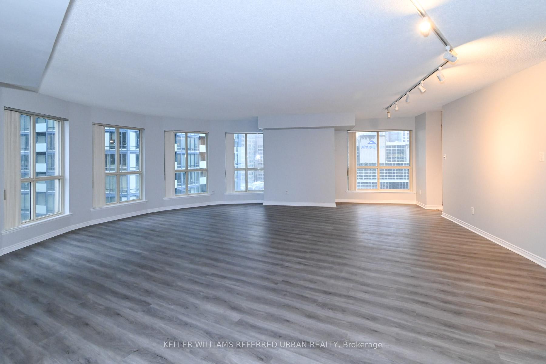 Photo 18 of Unit 1604, 25 The Esplanade, Toronto, Waterfront Communities — HOMEH