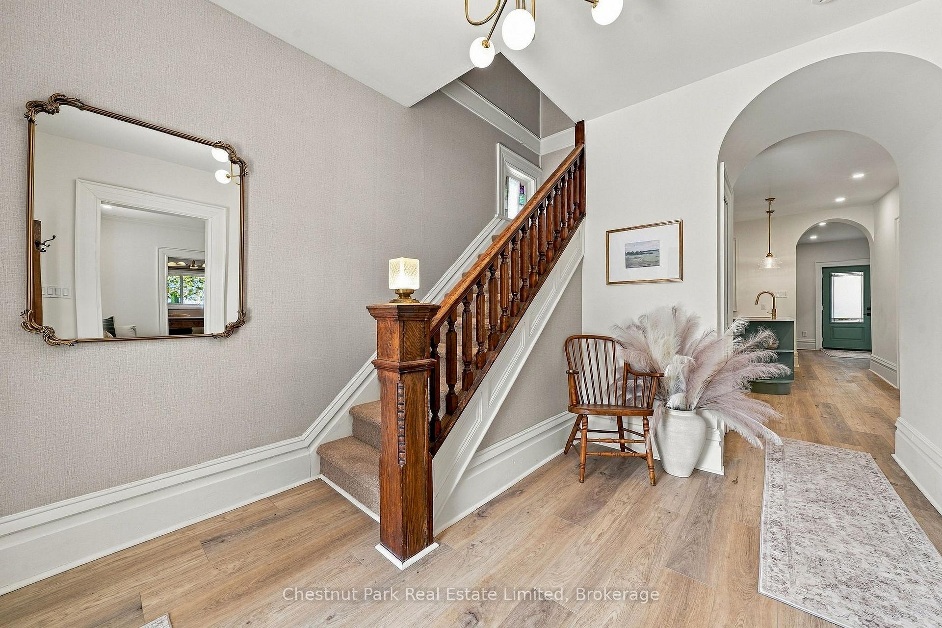Photo 5 of 372 Main Street, Prince Edward County, Wellington Ward — HOMEH