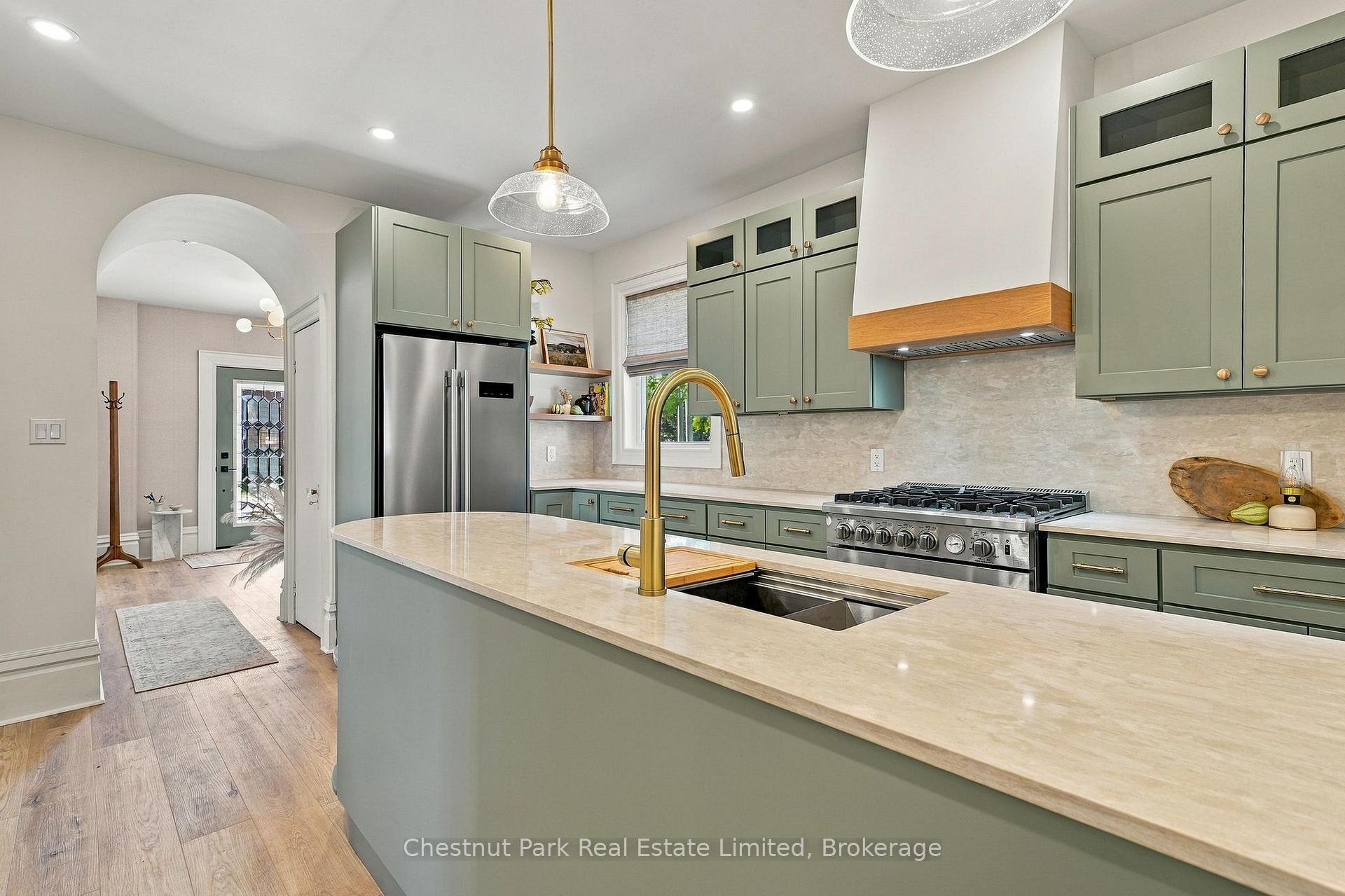 Photo 9 of 372 Main Street, Prince Edward County, Wellington Ward — HOMEH