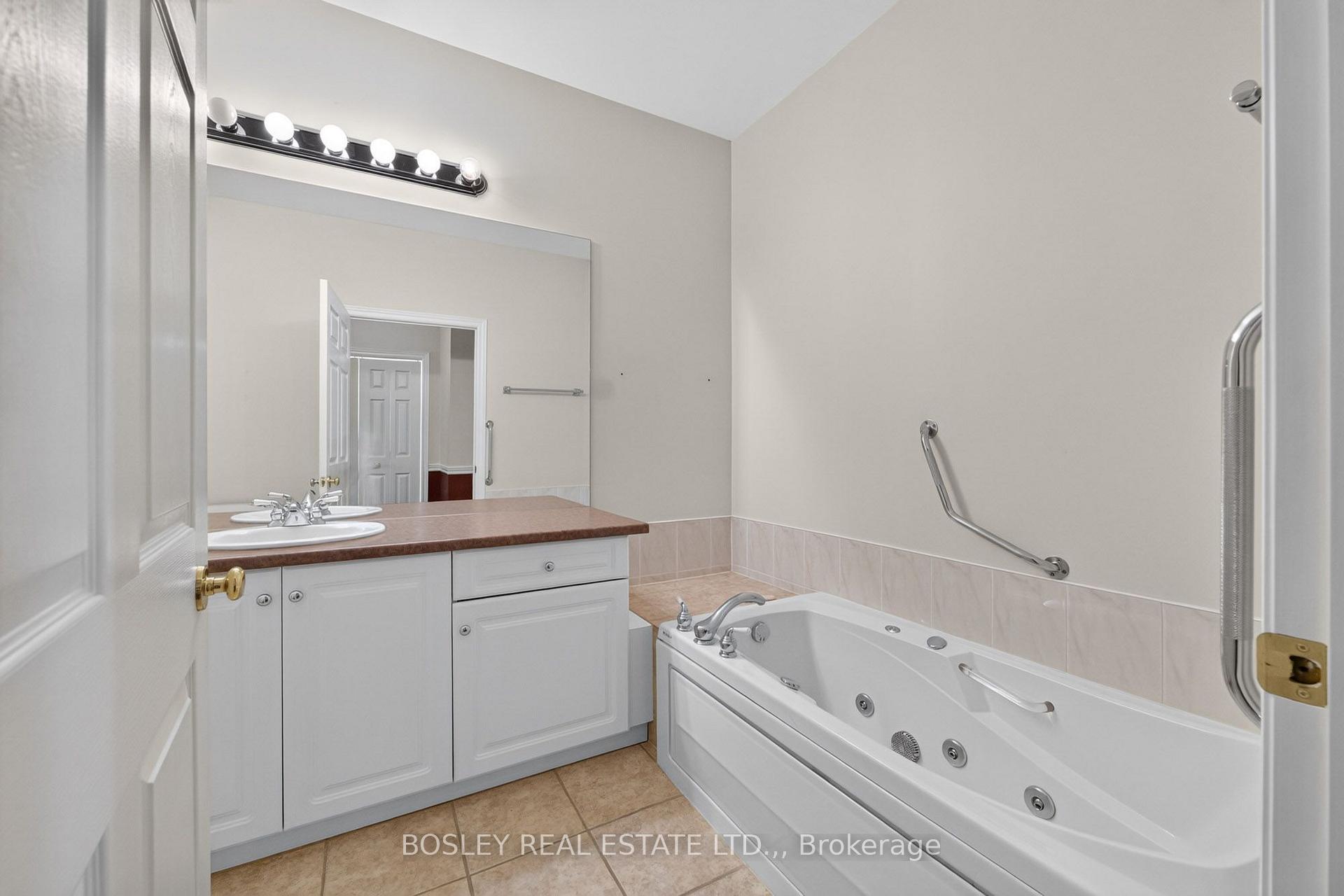 Photo 20 of Unit 12, 58 Glendale Avenue, St. Catharines, Glendale/Glenridge — HOMEH