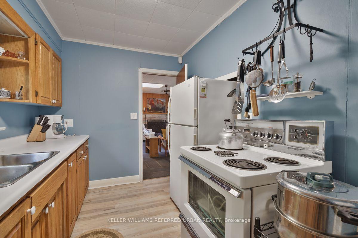Photo 23 of 25180 Maple Beach Road, Brock, Beaverton — HOMEH