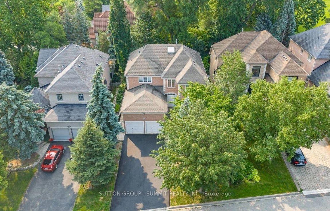 Photo 2 of 2947 Hammond Road, Mississauga, Sheridan — HOMEH