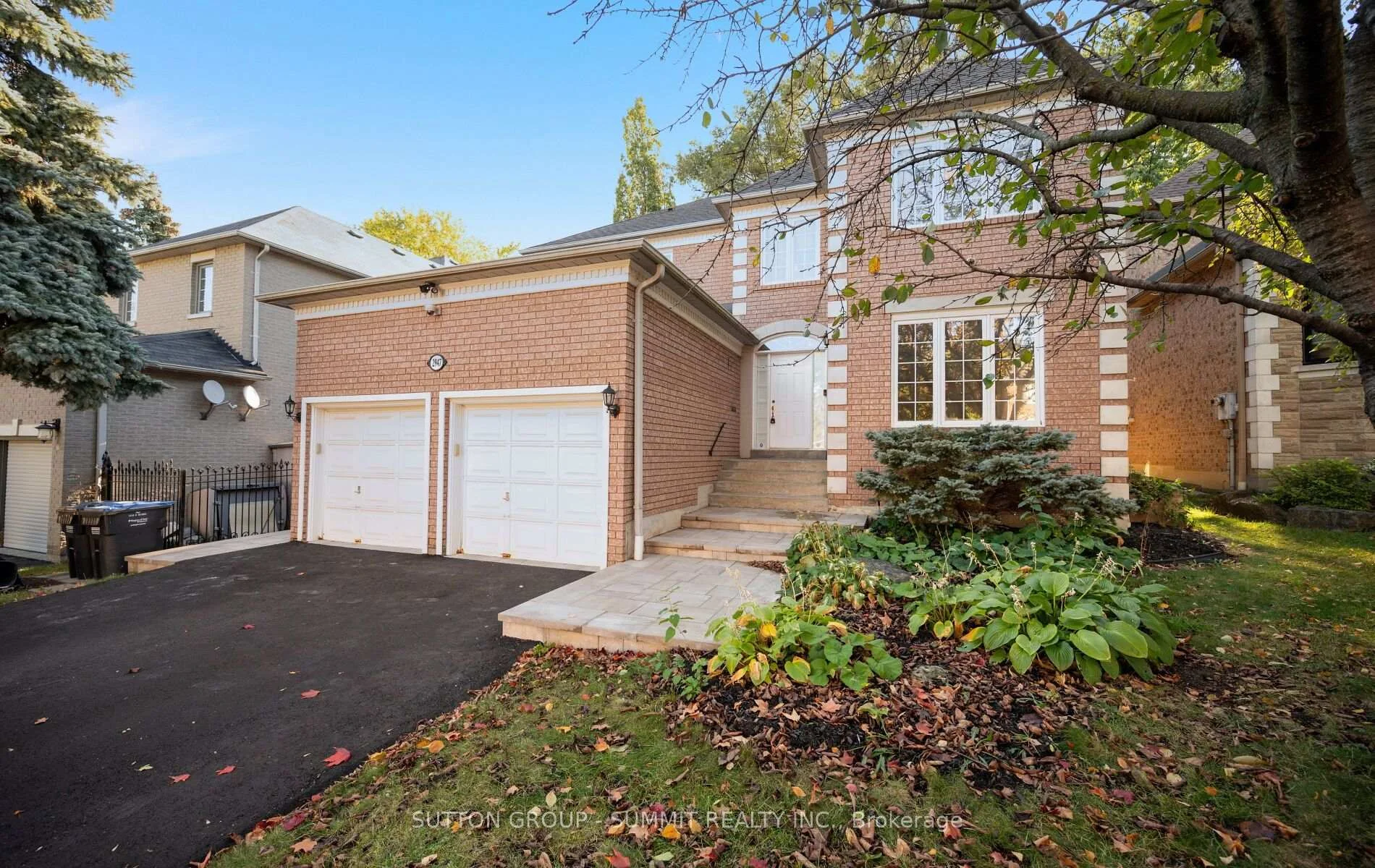 Photo 4 of 2947 Hammond Road, Mississauga, Sheridan — HOMEH