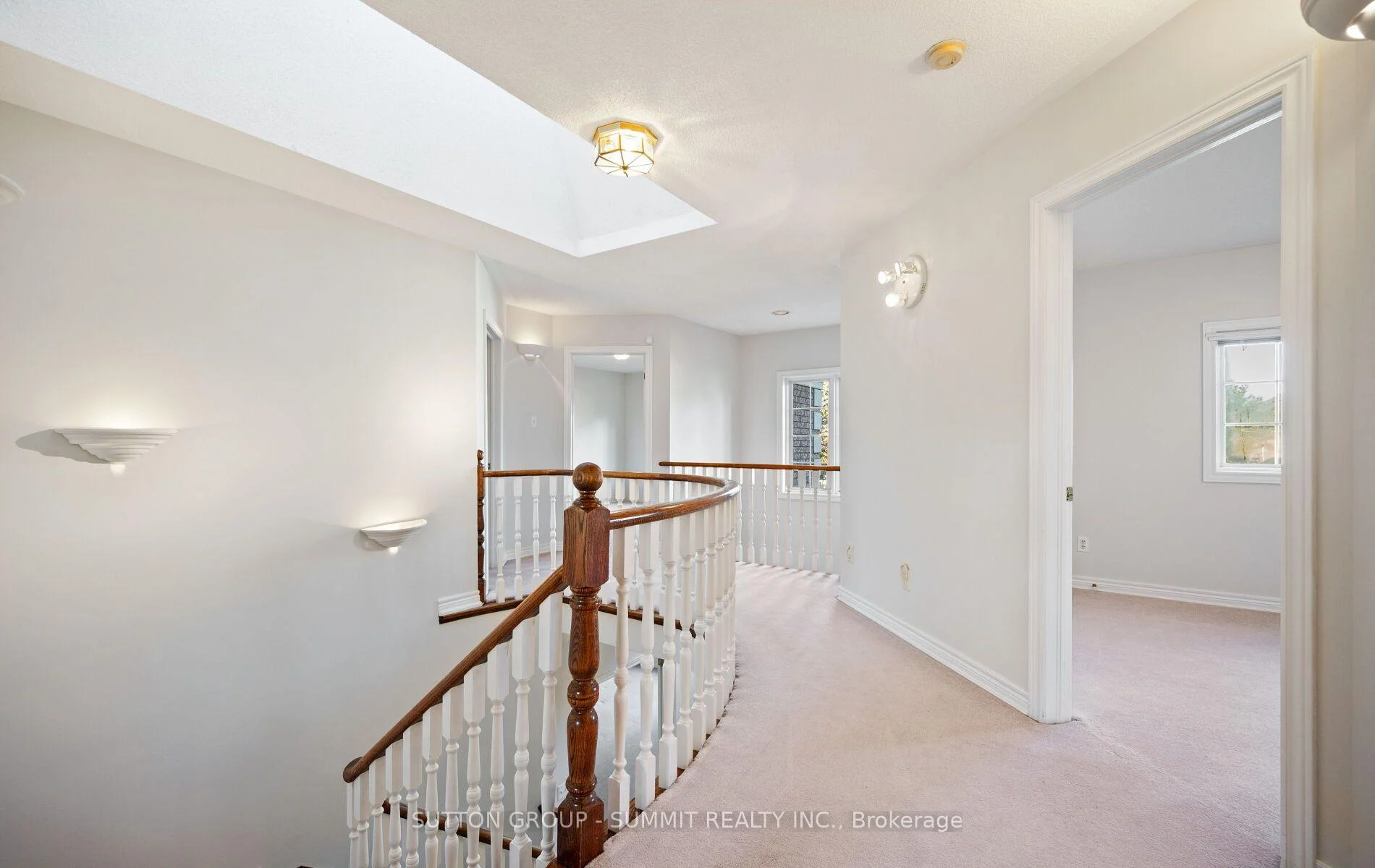 Photo 10 of 2947 Hammond Road, Mississauga, Sheridan — HOMEH