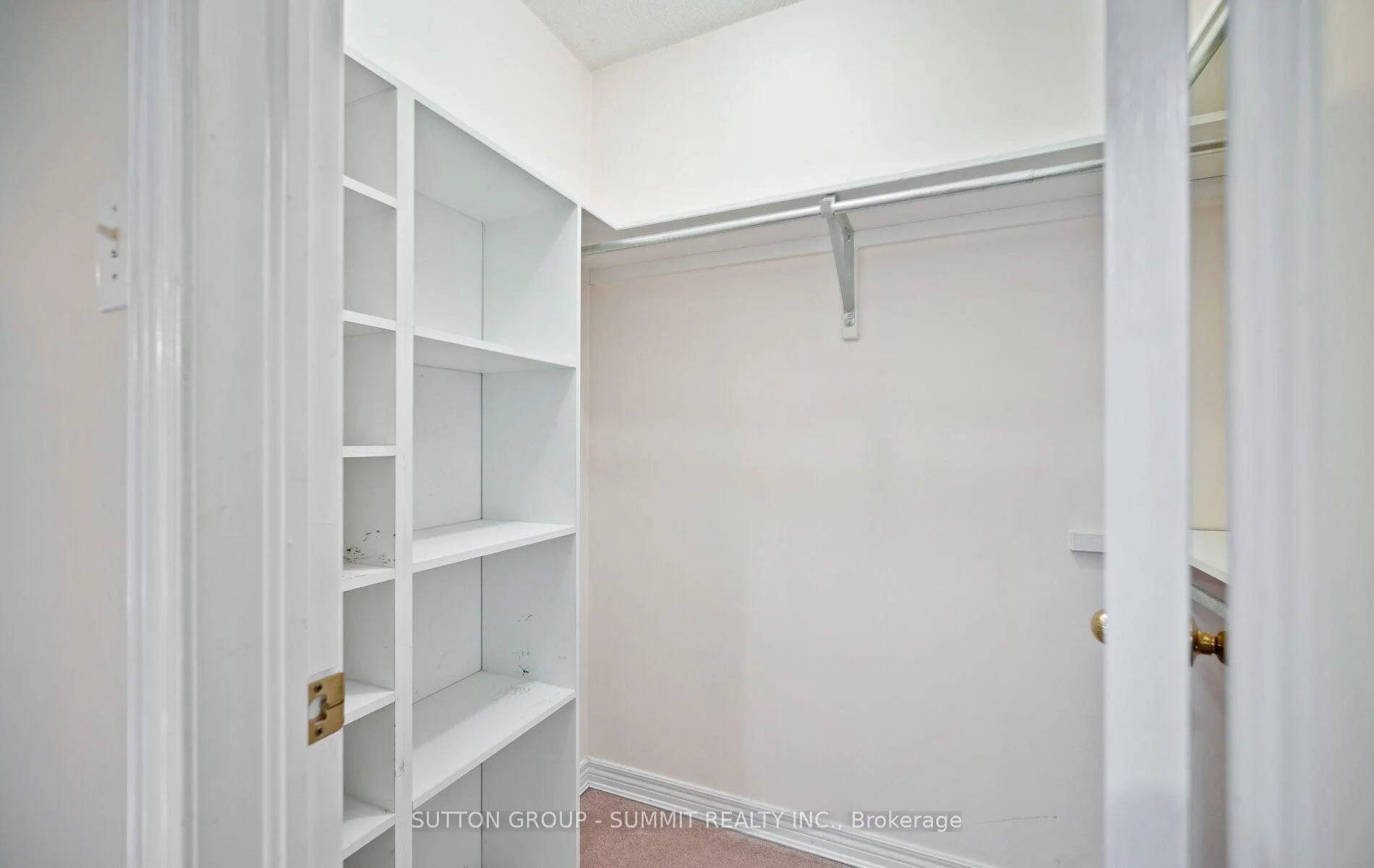 Photo 24 of 2947 Hammond Road, Mississauga, Sheridan — HOMEH