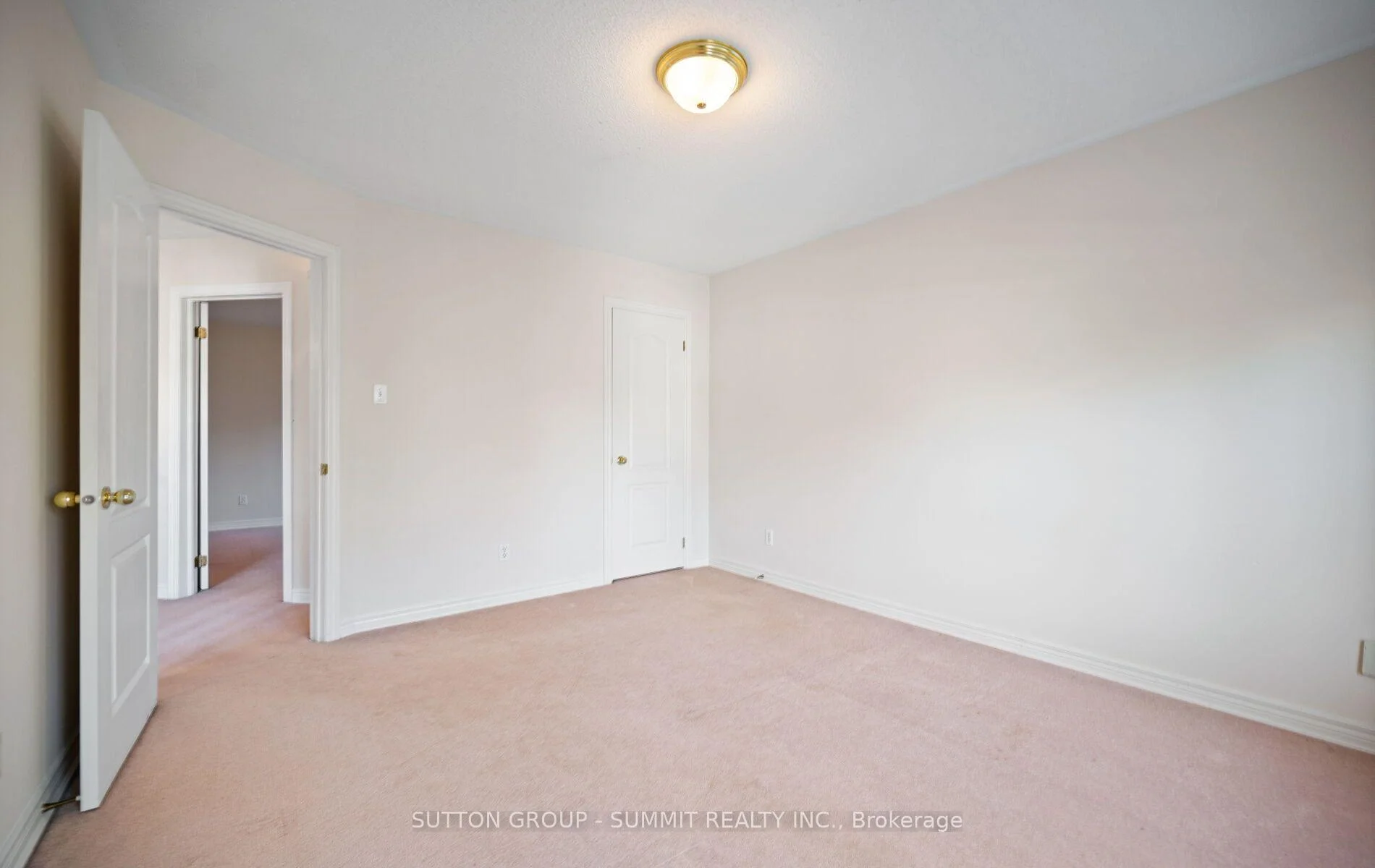 Photo 43 of 2947 Hammond Road, Mississauga, Sheridan — HOMEH