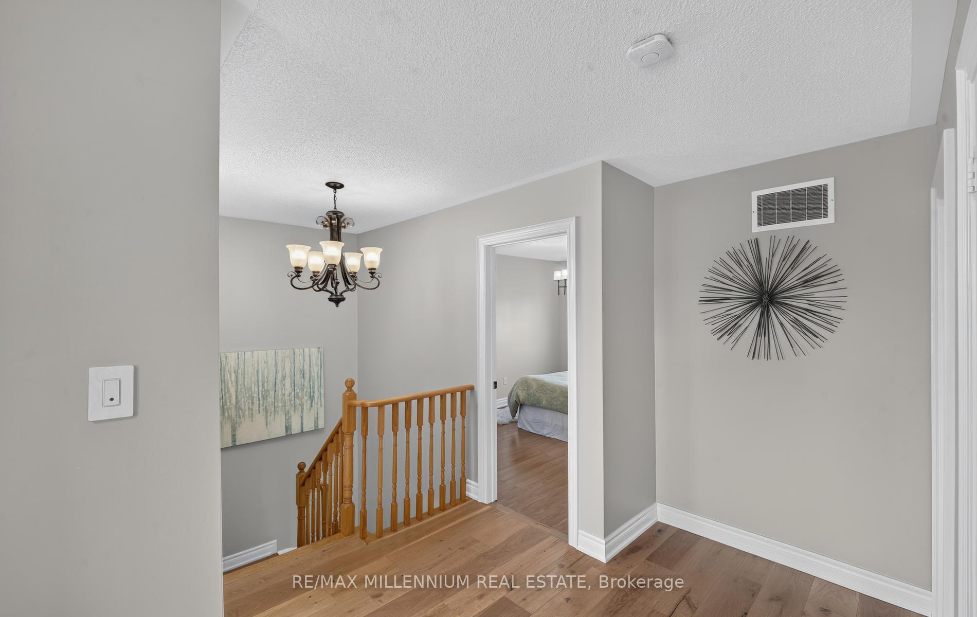 Photo 16 of 262 Brisdale Drive W, Brampton, Fletcher's Meadow — HOMEH