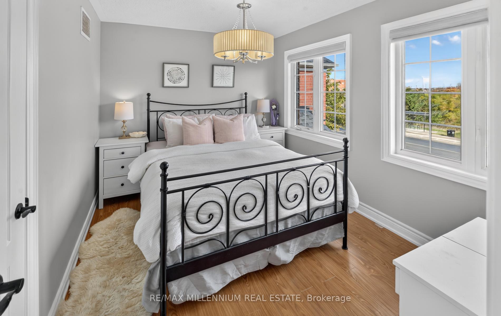 Photo 21 of 262 Brisdale Drive W, Brampton, Fletcher's Meadow — HOMEH