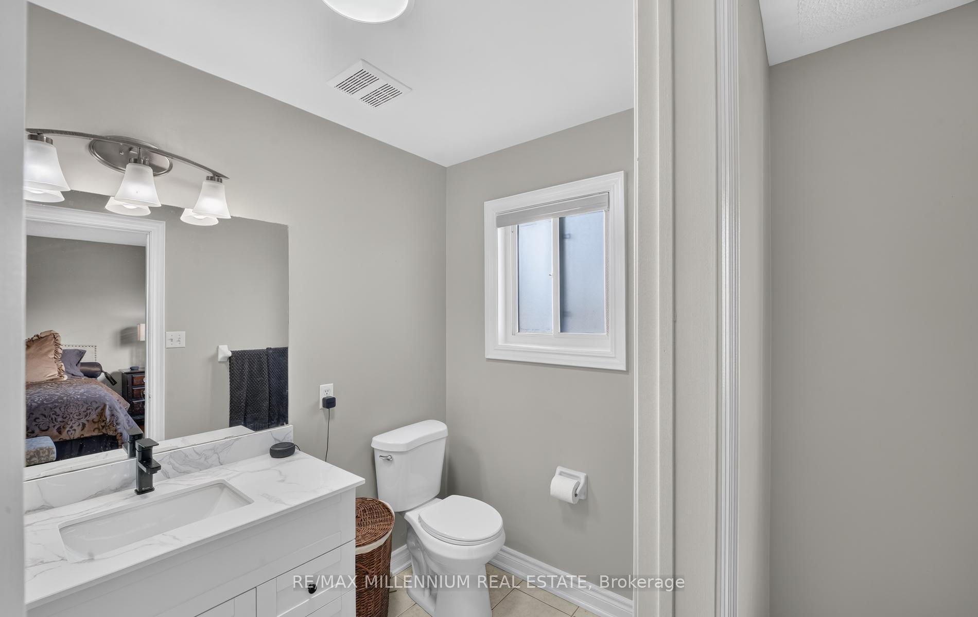 Photo 28 of 262 Brisdale Drive W, Brampton, Fletcher's Meadow — HOMEH