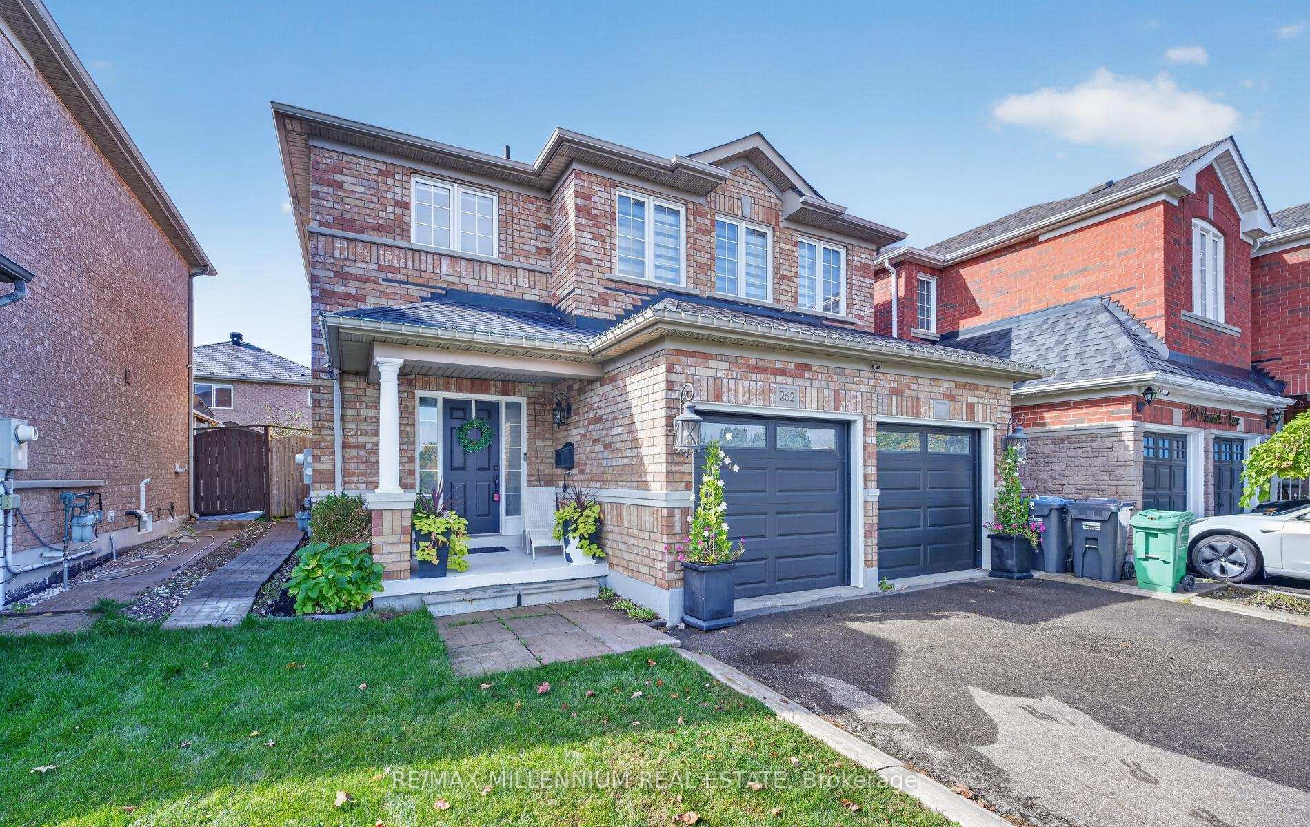 Photo 31 of 262 Brisdale Drive W, Brampton, Fletcher's Meadow — HOMEH