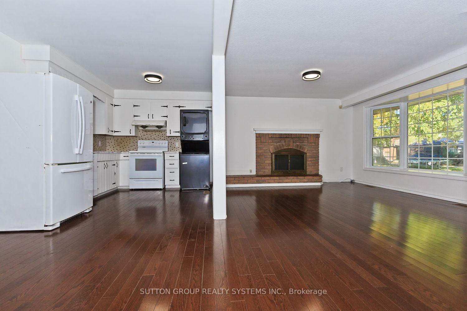 Photo 9 of Unit Main, 33 Crescentwood Drive, St. Catharines, Lakeport — HOMEH