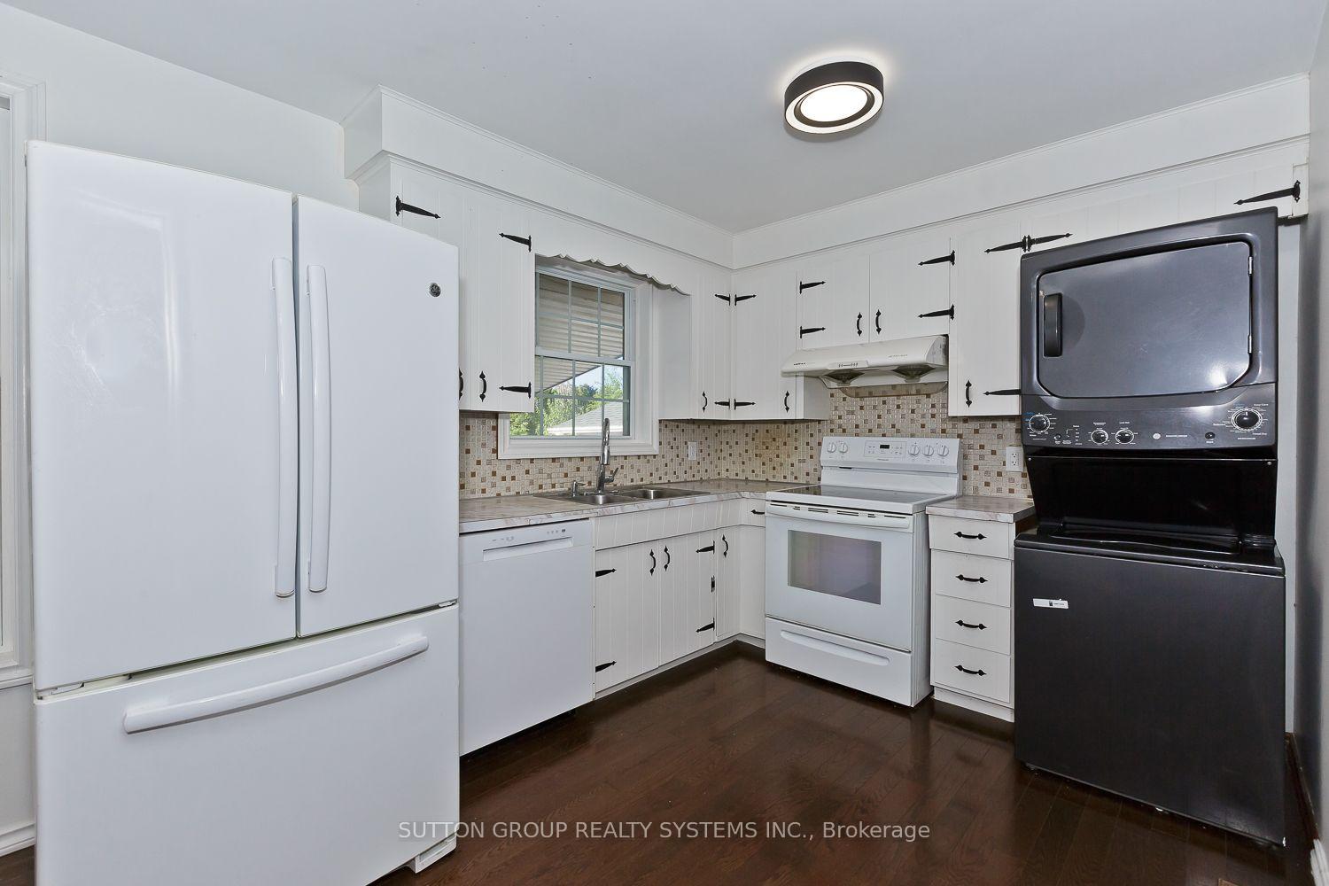 Photo 13 of Unit Main, 33 Crescentwood Drive, St. Catharines, Lakeport — HOMEH