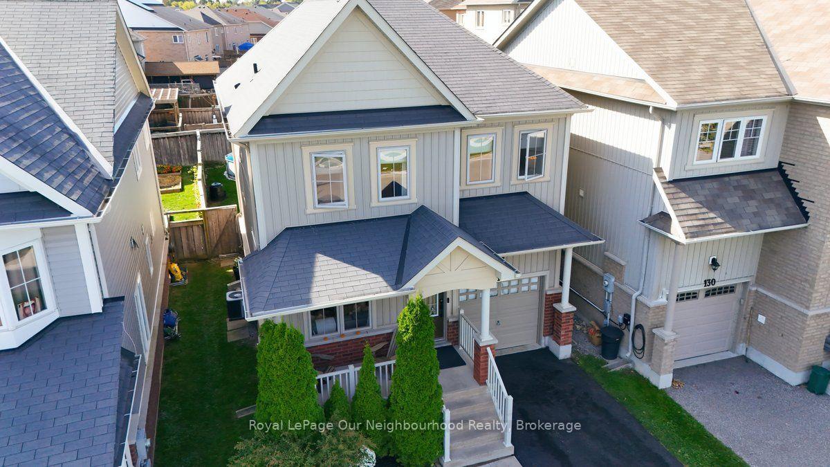 Photo 2 of 126 Ted Miller Crescent, Clarington, Bowmanville — HOMEH