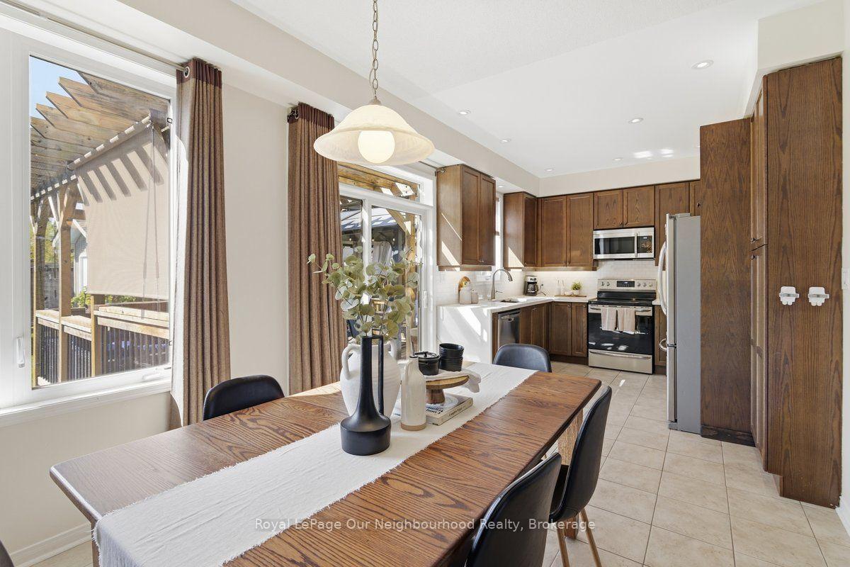 Photo 9 of 126 Ted Miller Crescent, Clarington, Bowmanville — HOMEH