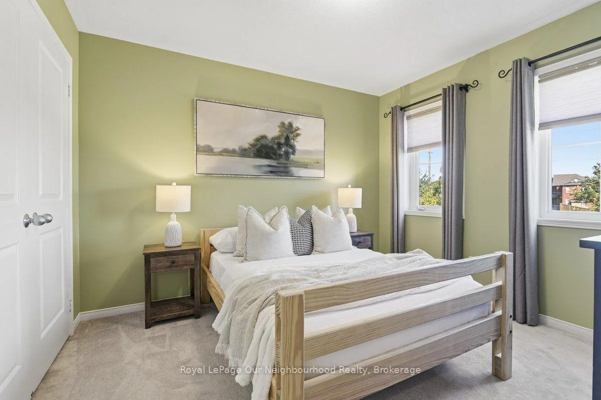 Photo 22 of 126 Ted Miller Crescent, Clarington, Bowmanville — HOMEH
