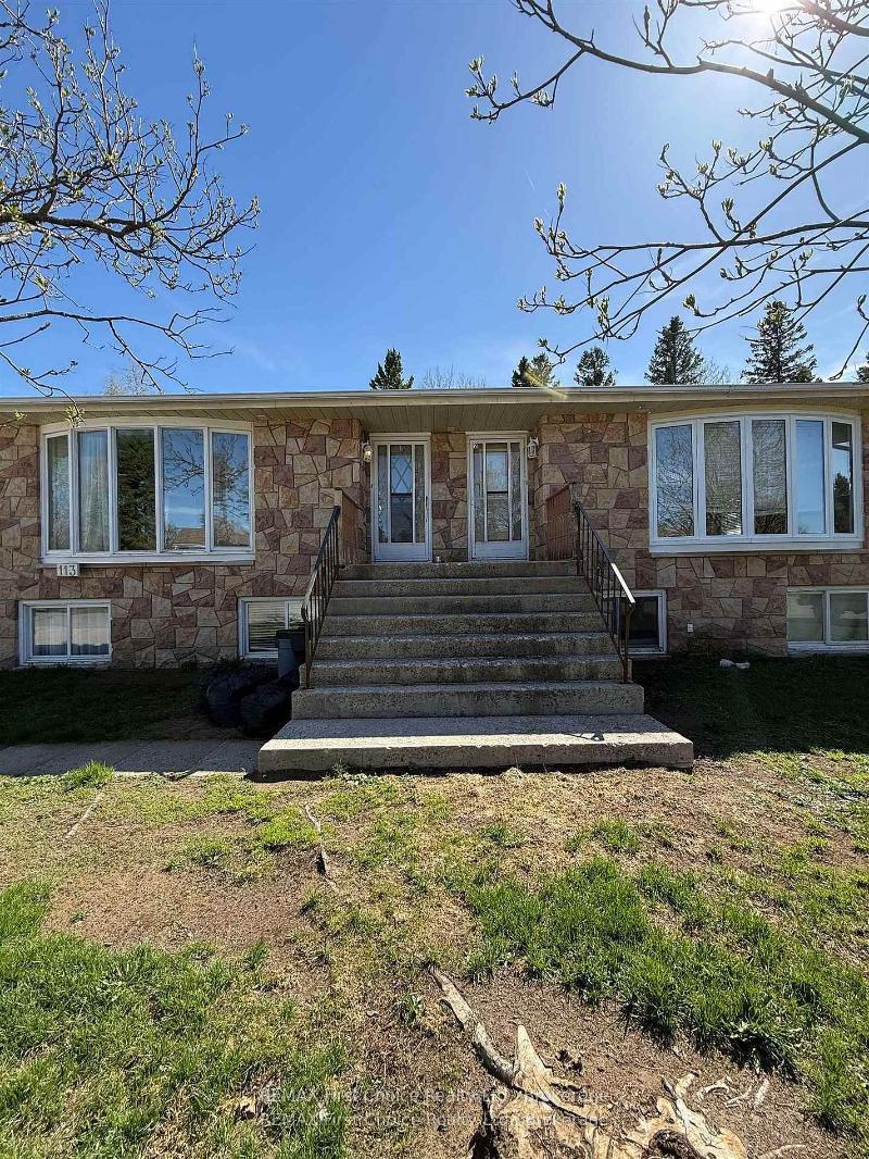 Photo 5 of 113 Cedar Crescent, Greenstone, TB-96 — HOMEH