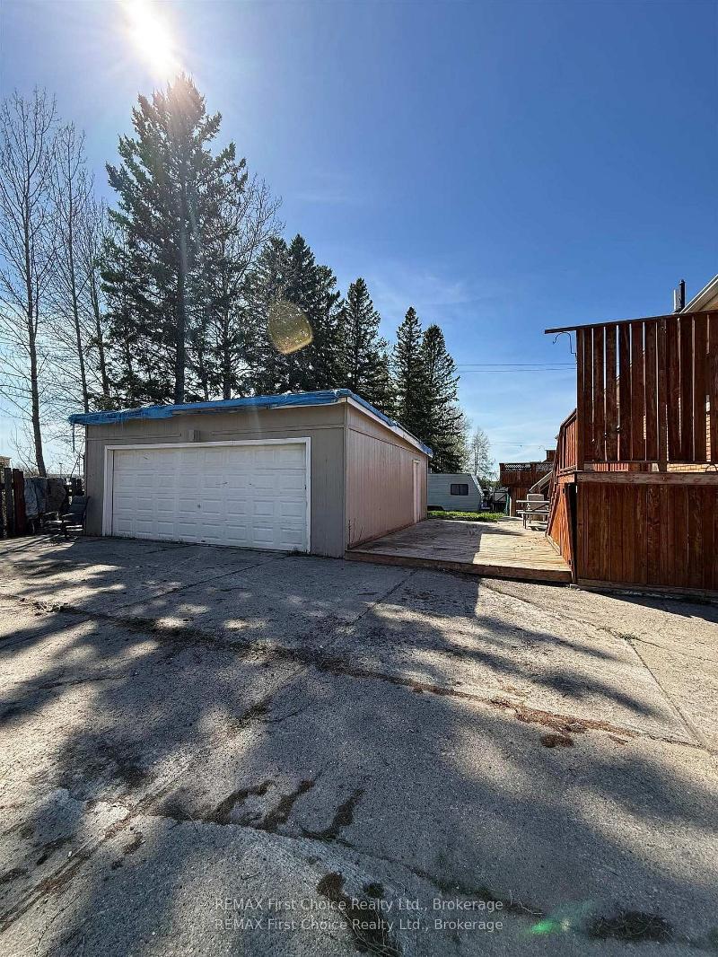 Photo 9 of 113 Cedar Crescent, Greenstone, TB-96 — HOMEH
