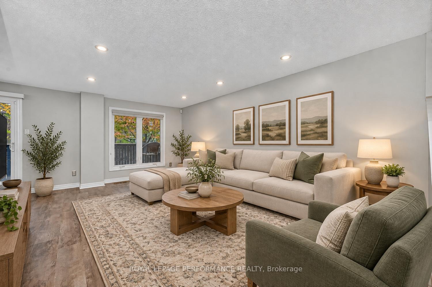 Photo 6 of 30 Viewpointe Private, Ottawa, Mooneys Bay/Riverside Park — HOMEH