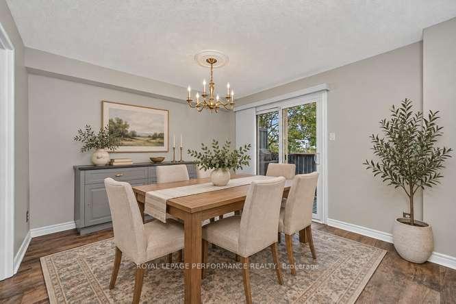 Photo 11 of 30 Viewpointe Private, Ottawa, Mooneys Bay/Riverside Park — HOMEH