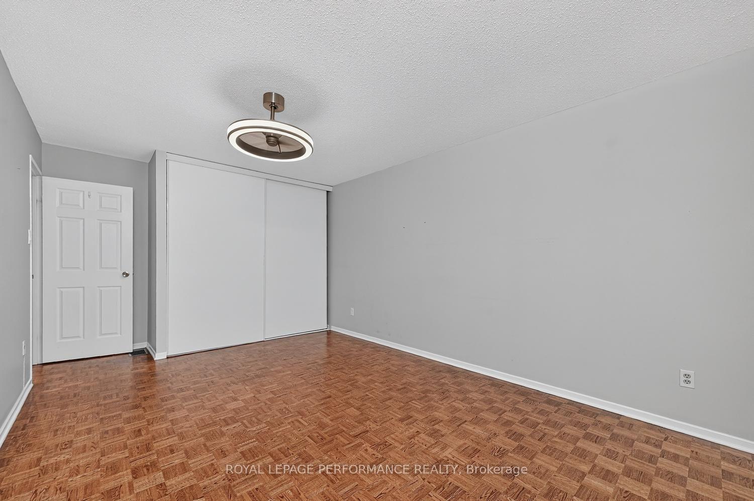 Photo 20 of 30 Viewpointe Private, Ottawa, Mooneys Bay/Riverside Park — HOMEH