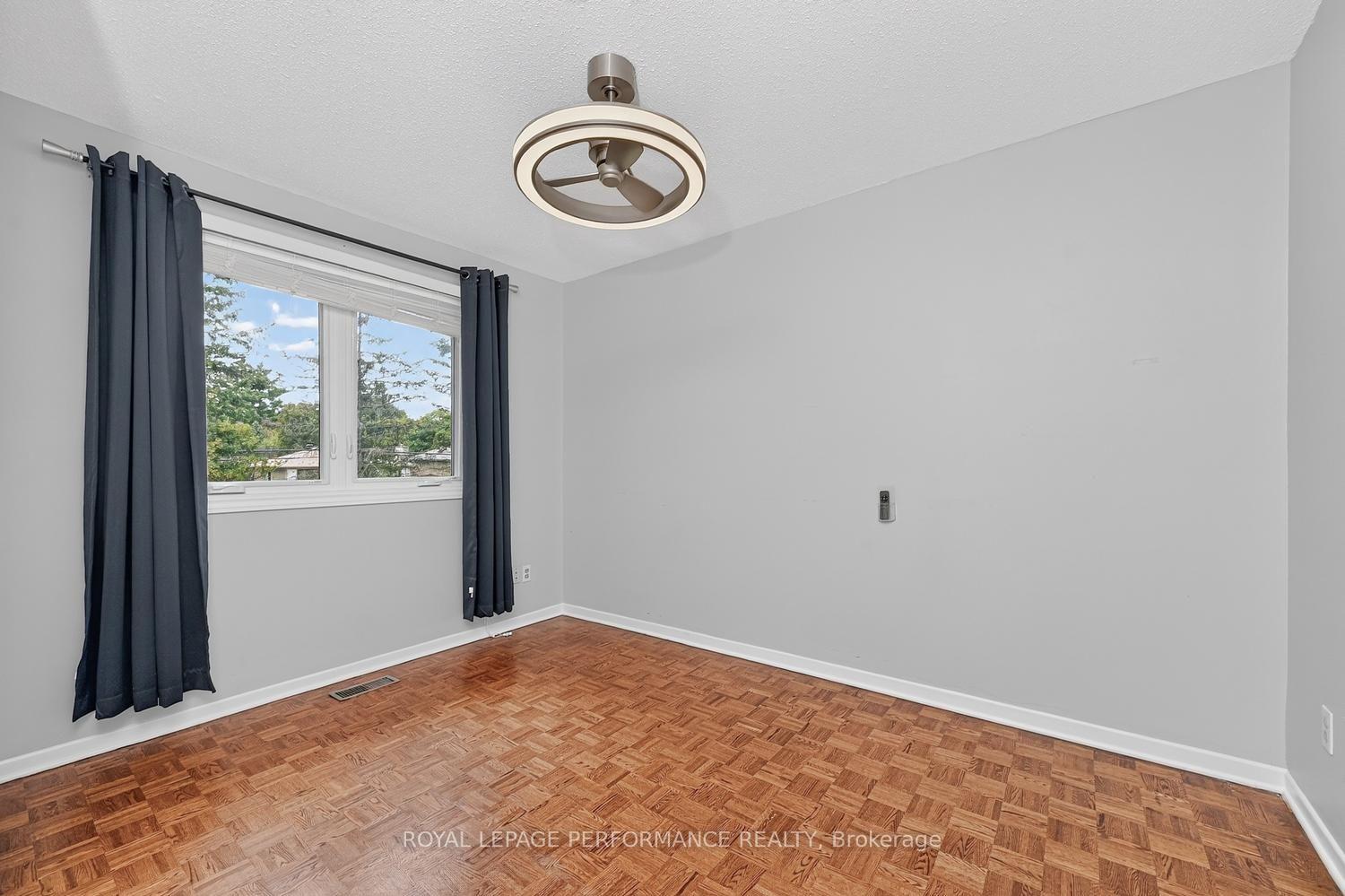 Photo 24 of 30 Viewpointe Private, Ottawa, Mooneys Bay/Riverside Park — HOMEH