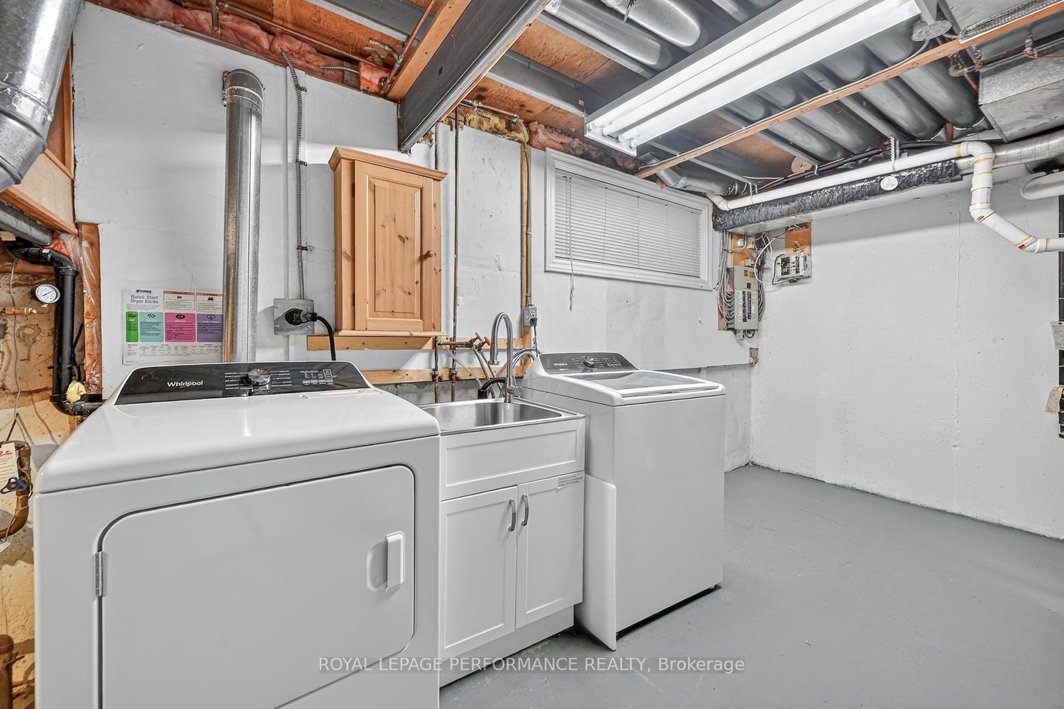 Photo 31 of 30 Viewpointe Private, Ottawa, Mooneys Bay/Riverside Park — HOMEH