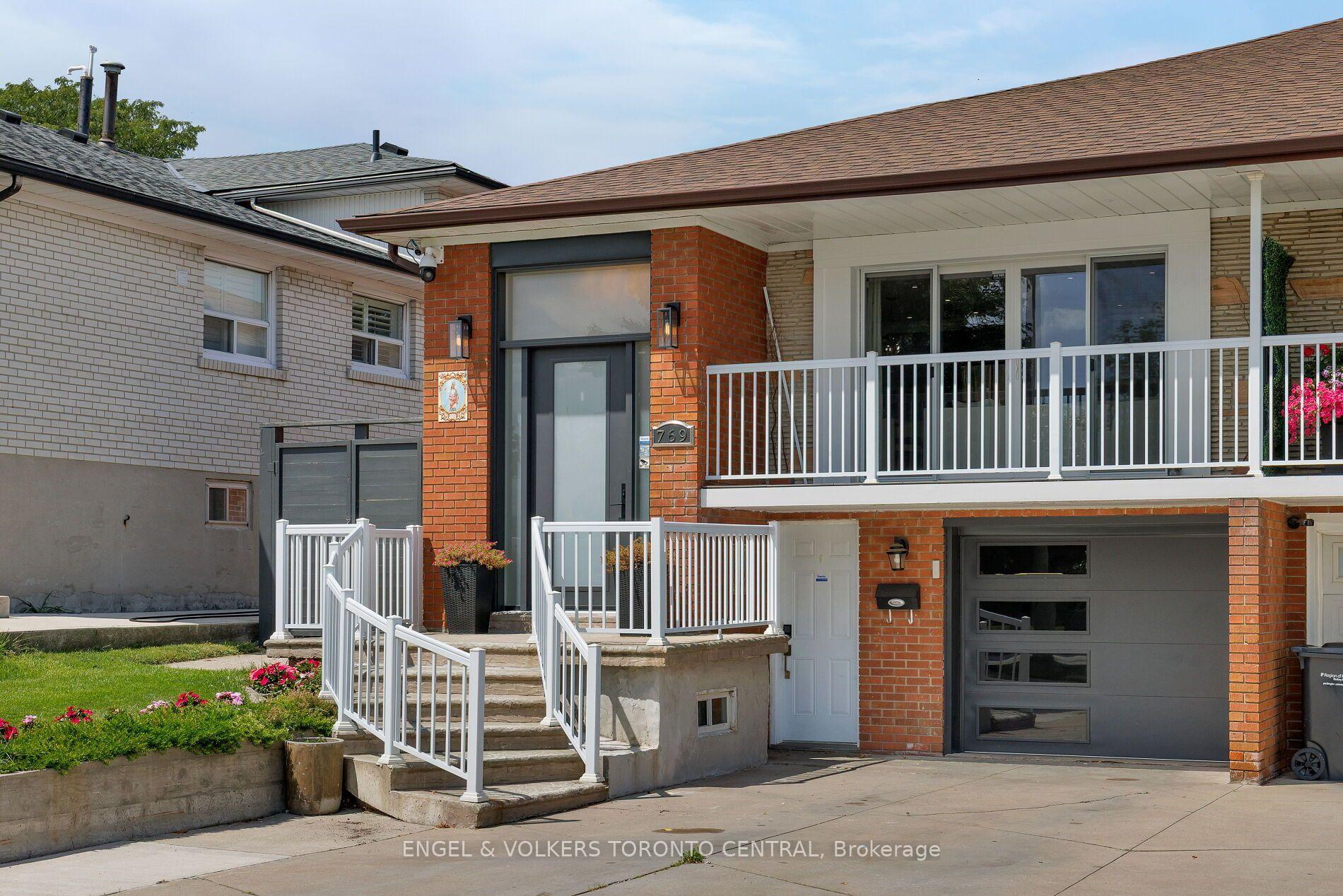 Photo of 769 Annamore Road