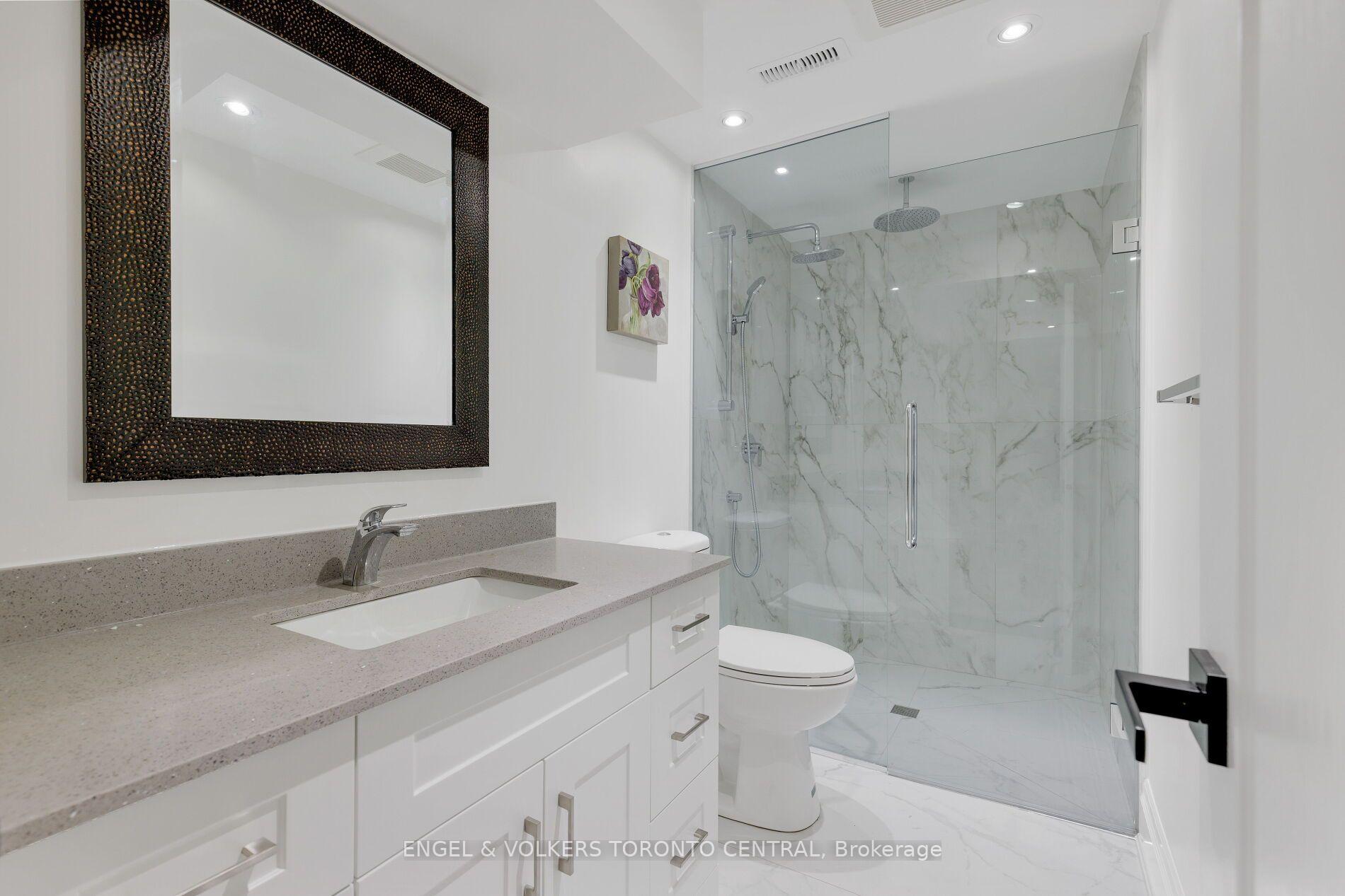 Photo 18 of 769 Annamore Road, Mississauga, Applewood — HOMEH