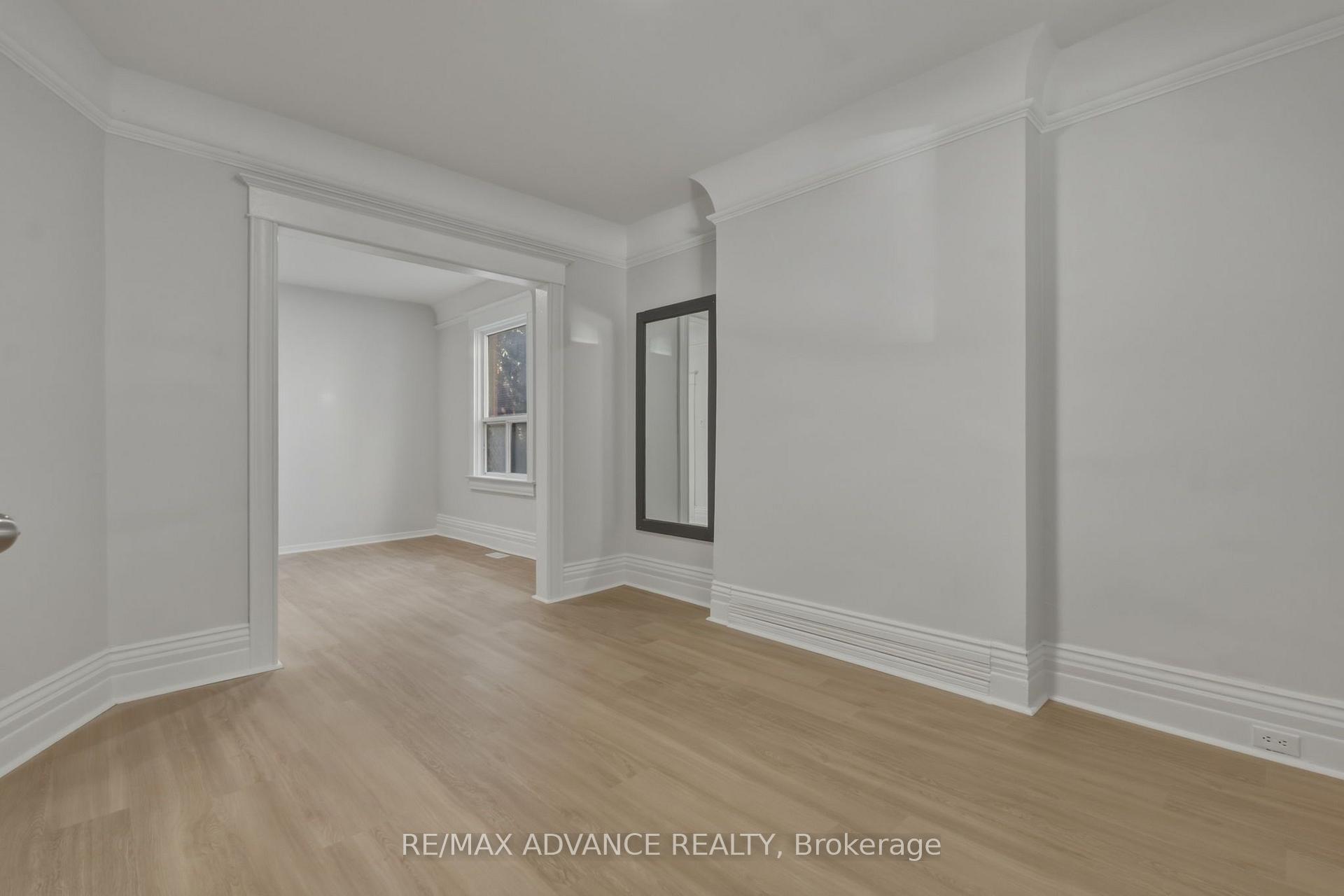 Photo 19 of 82A Augusta Avenue, Toronto, Kensington-Chinatown — HOMEH