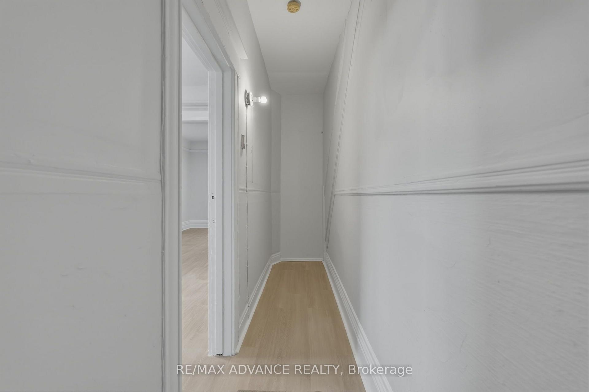 Photo 29 of 82A Augusta Avenue, Toronto, Kensington-Chinatown — HOMEH