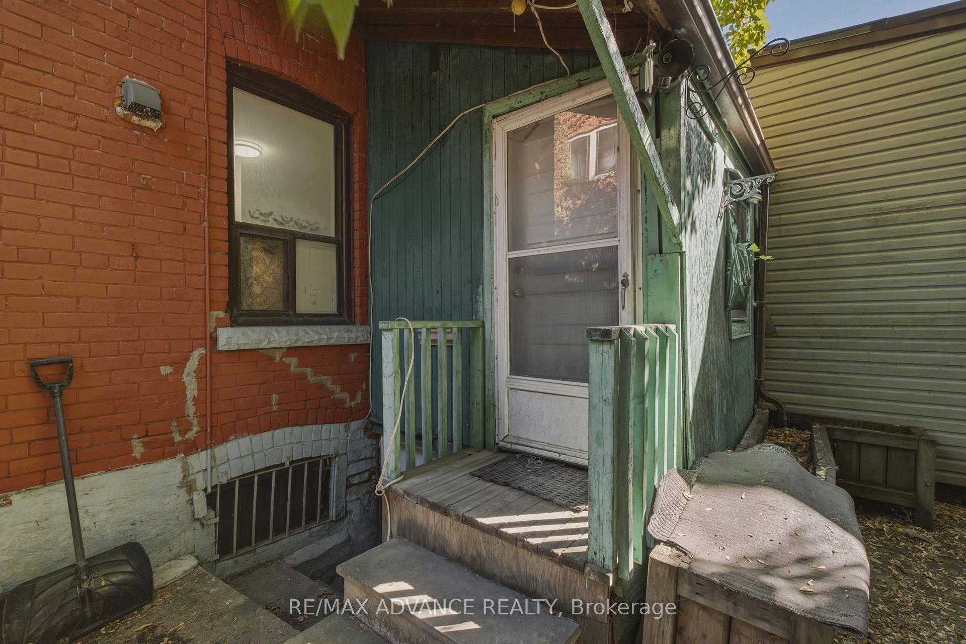 Photo 91 of 82A Augusta Avenue, Toronto, Kensington-Chinatown — HOMEH