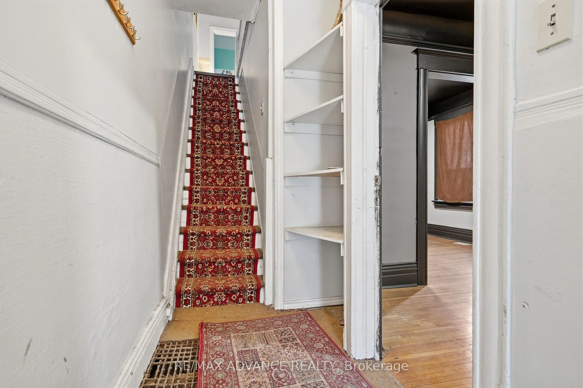 Photo 10 of 82A Augusta Avenue, Toronto, Kensington-Chinatown — HOMEH