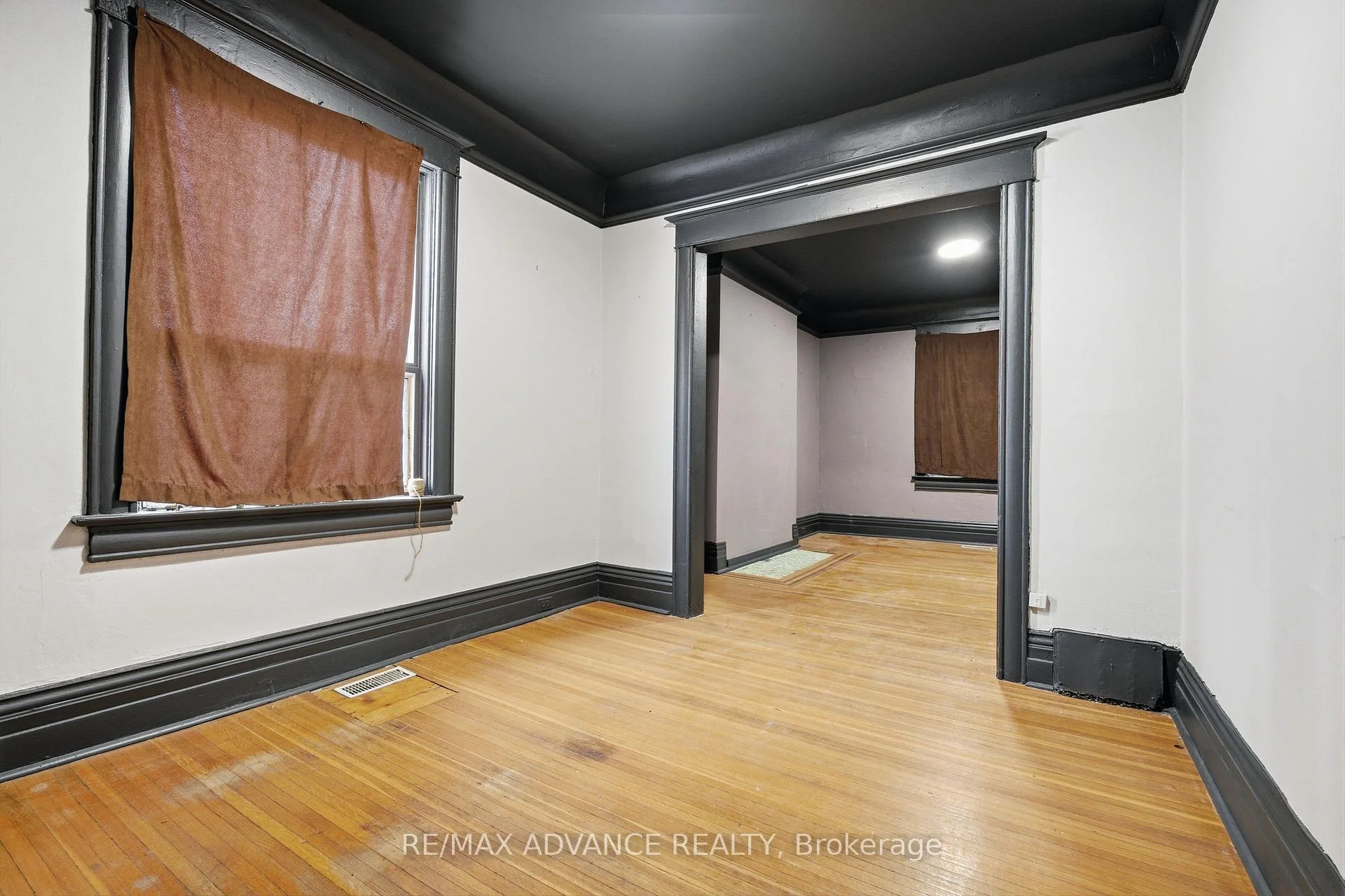 Photo 22 of 82A Augusta Avenue, Toronto, Kensington-Chinatown — HOMEH