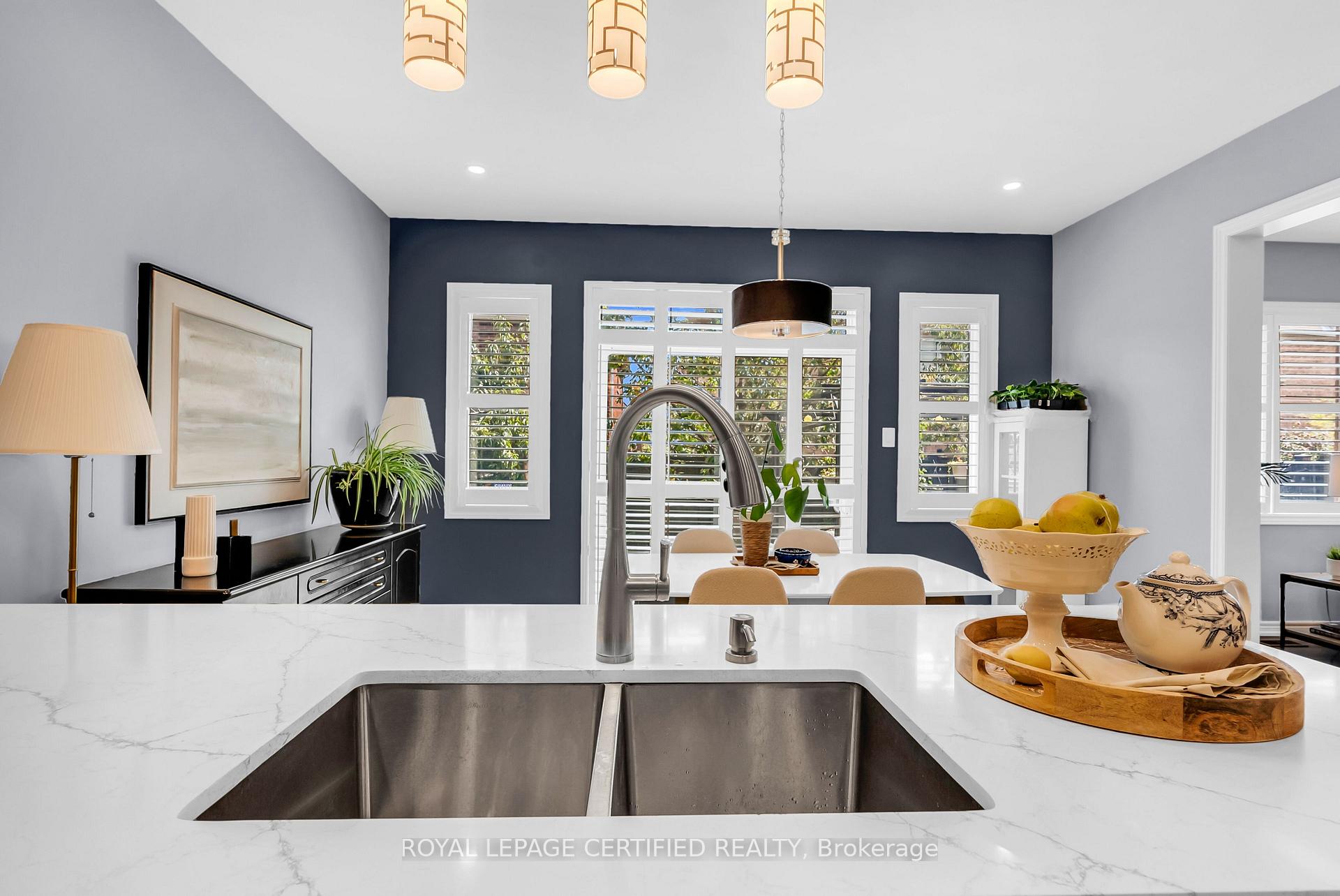 Photo 14 of 236 Pringle Avenue, Milton, Scott — HOMEH