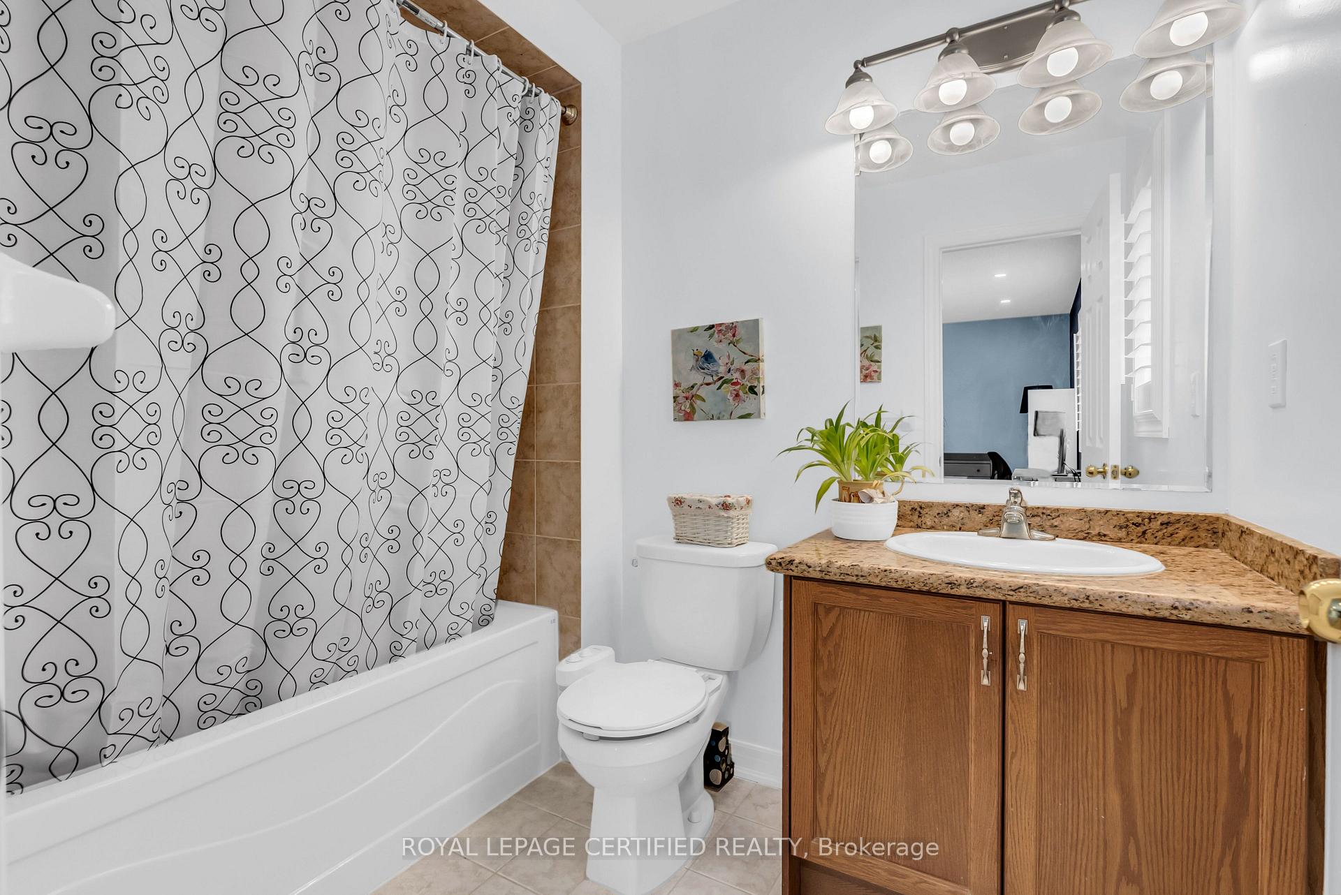 Photo 26 of 236 Pringle Avenue, Milton, Scott — HOMEH