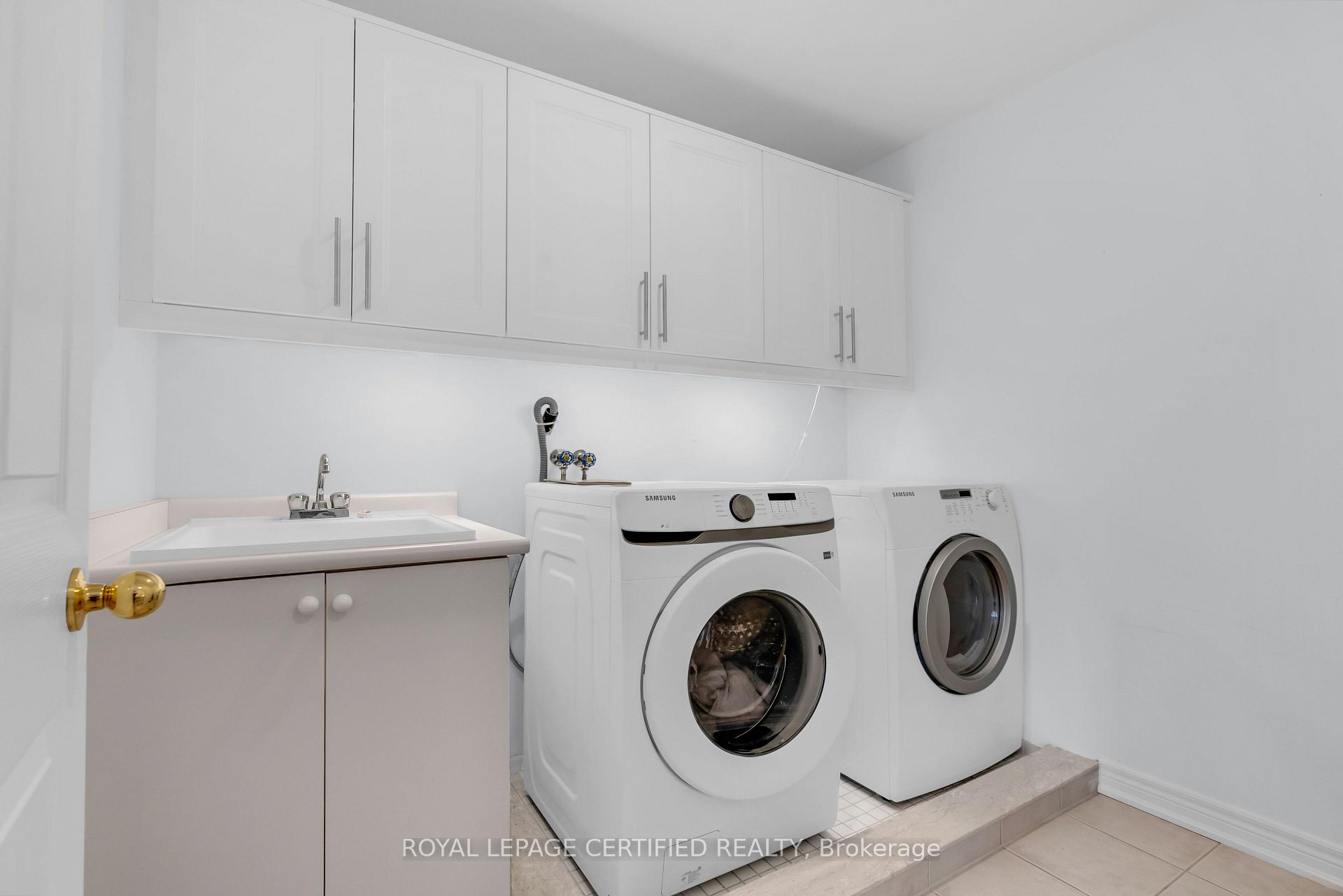 Photo 33 of 236 Pringle Avenue, Milton, Scott — HOMEH