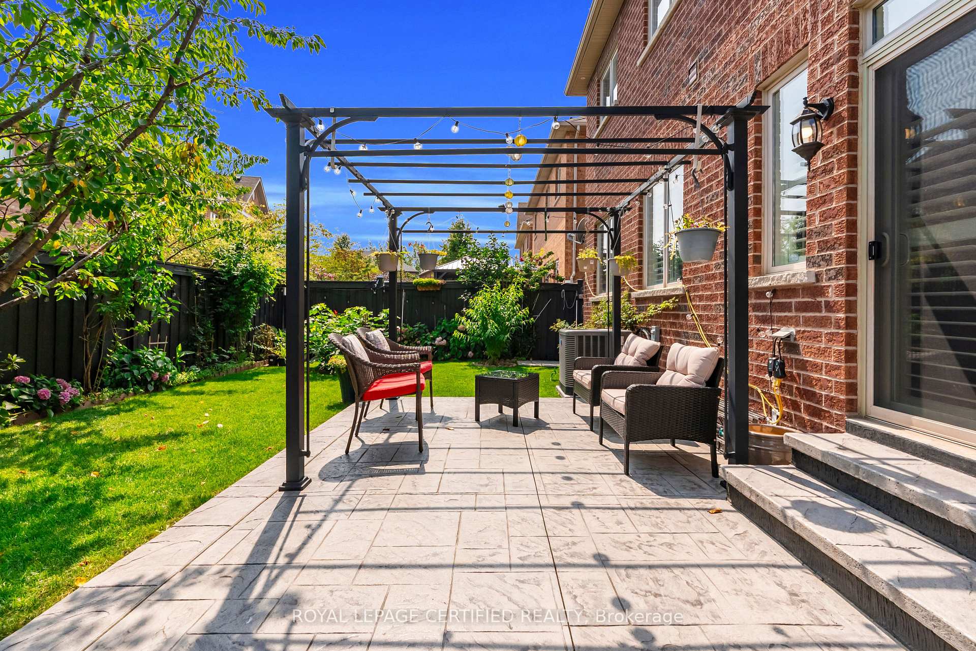 Photo 35 of 236 Pringle Avenue, Milton, Scott — HOMEH