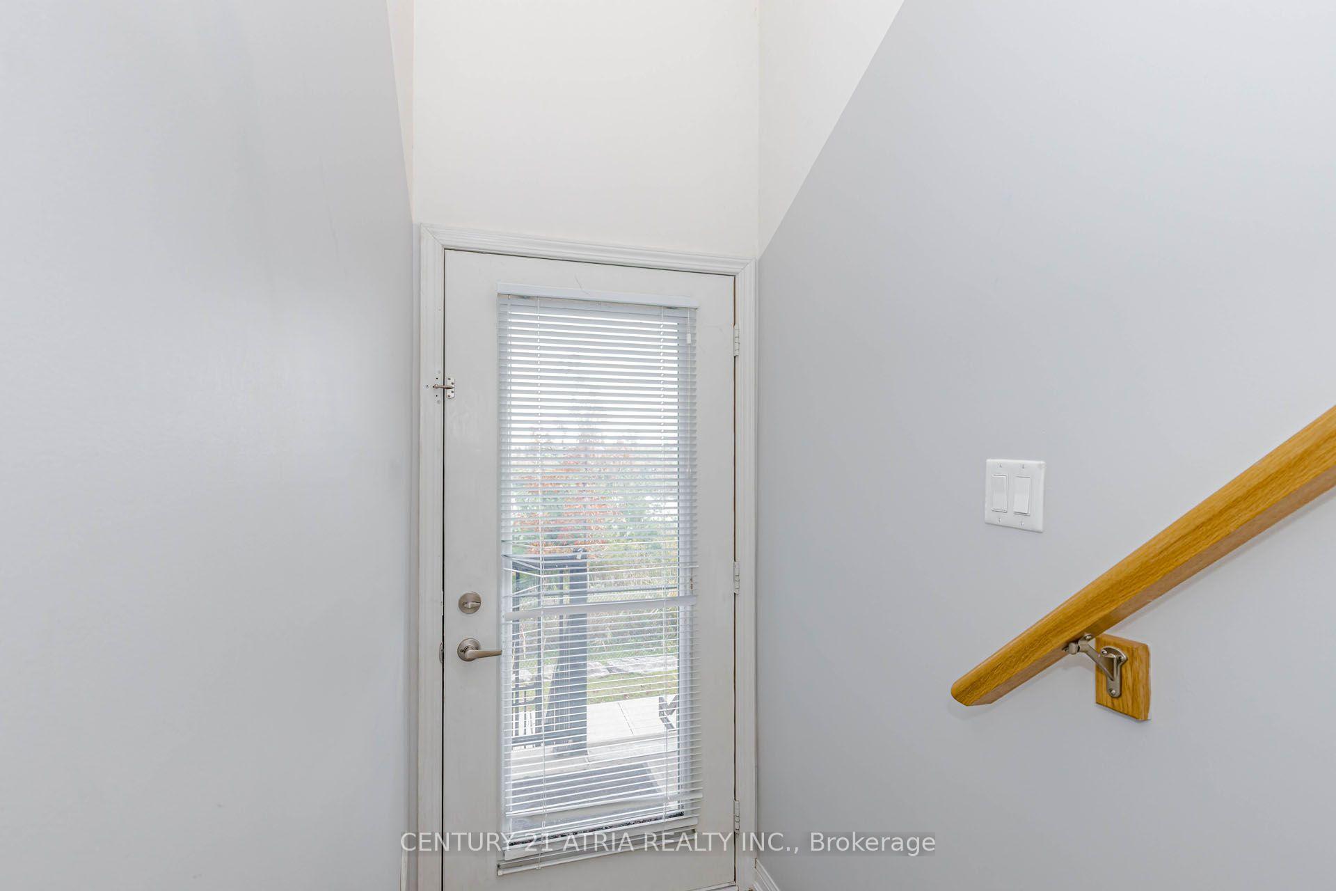 Photo 4 of Unit 72, 1 Beckenrose Court, Brampton, Bram West — HOMEH
