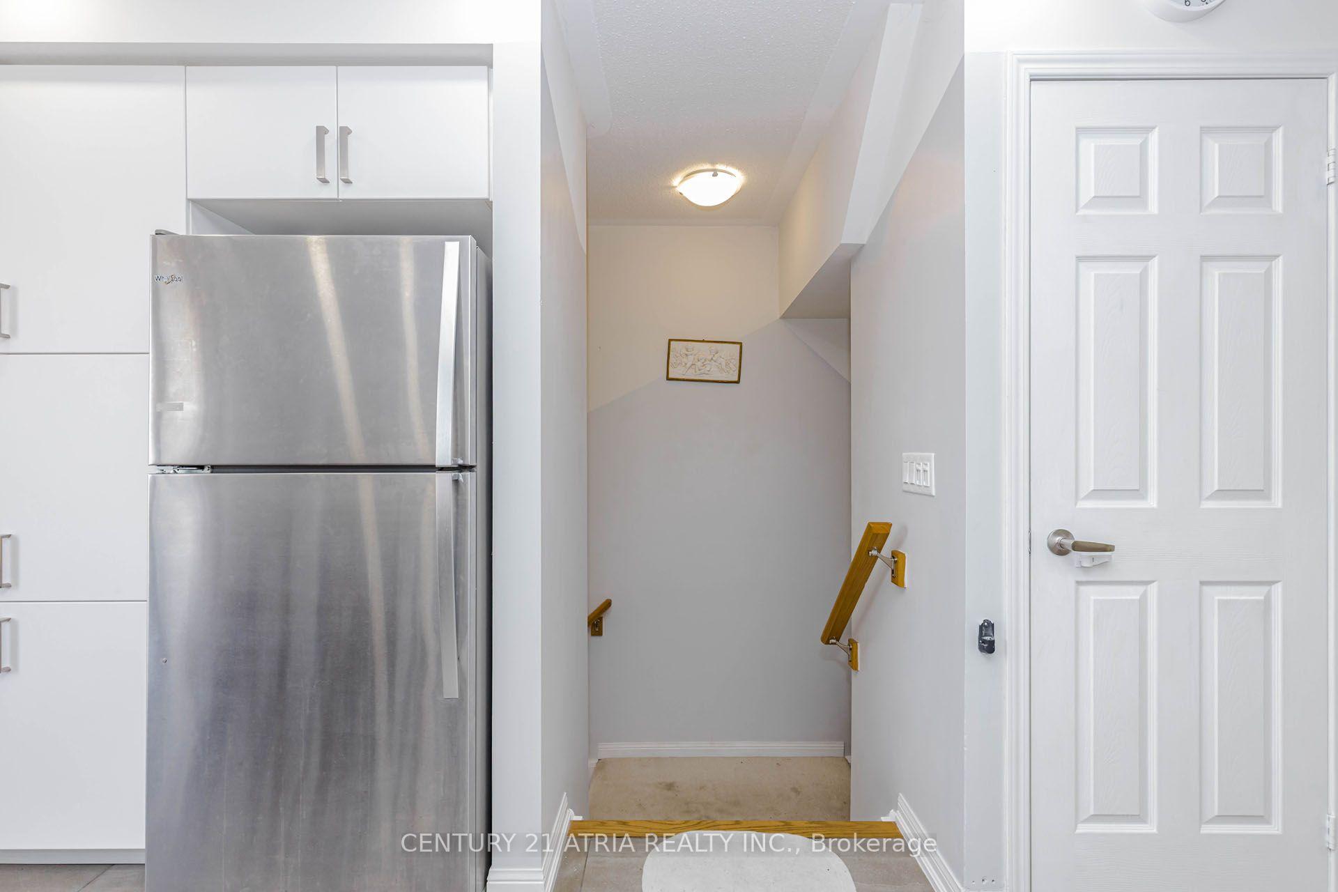 Photo 6 of Unit 72, 1 Beckenrose Court, Brampton, Bram West — HOMEH