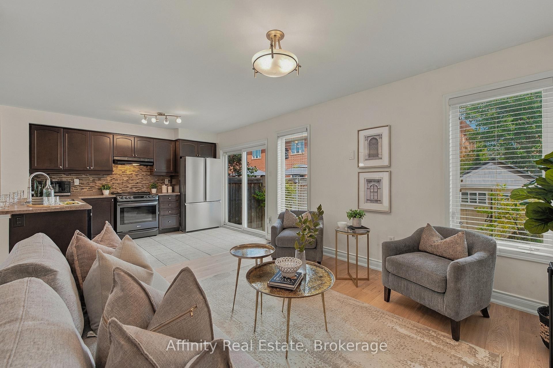 Photo 11 of 629 Gervais Terrace, Milton, Coates — HOMEH