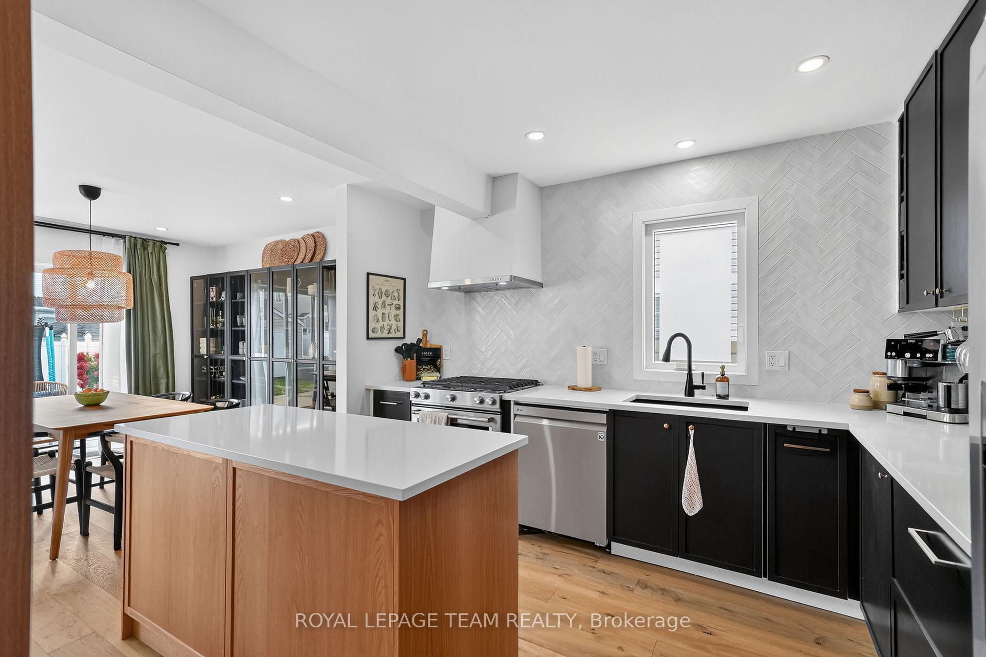Photo of 8 Oriska Way