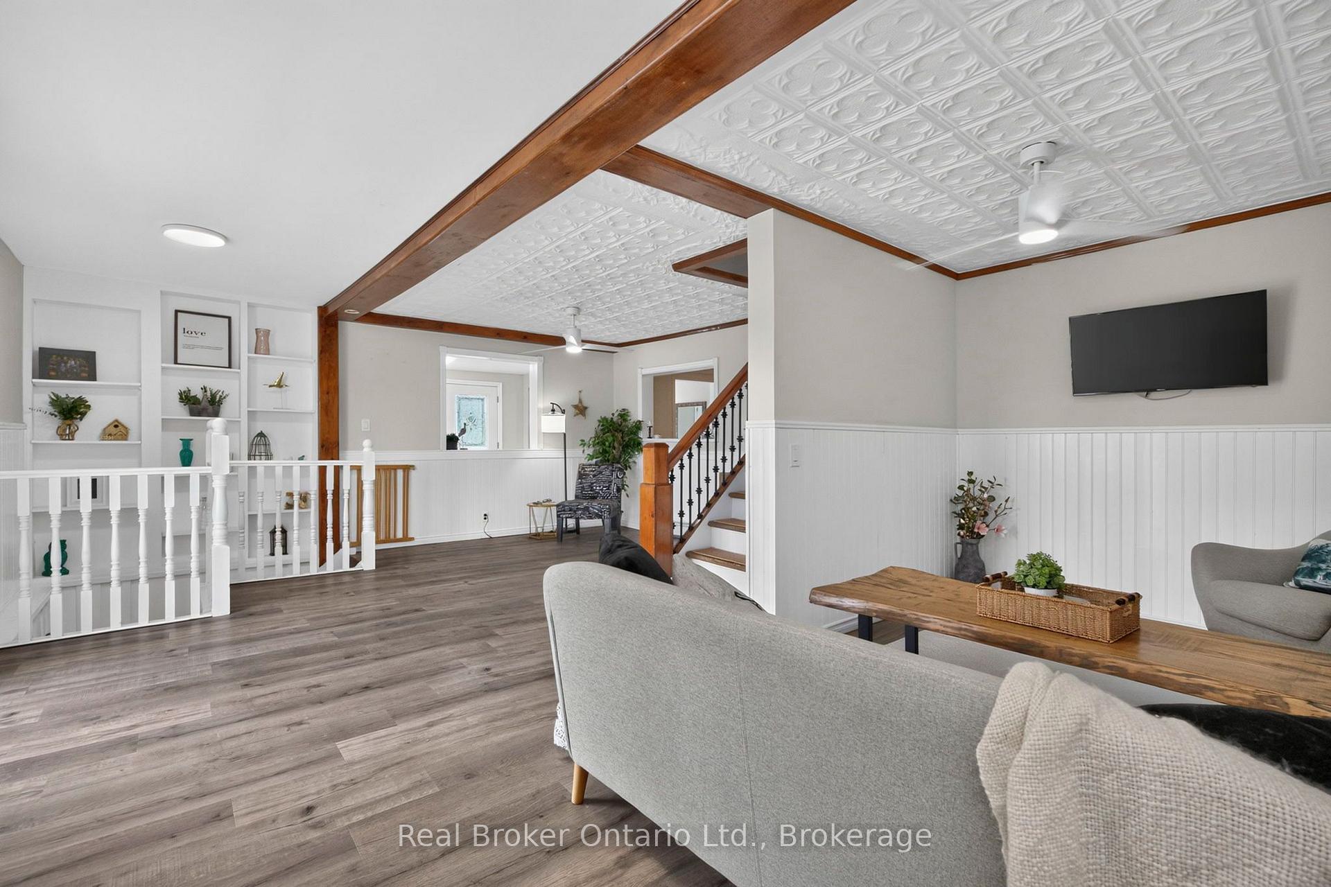 Photo 11 of 320 Lafontaine Road W, Tiny, Rural Tiny — HOMEH