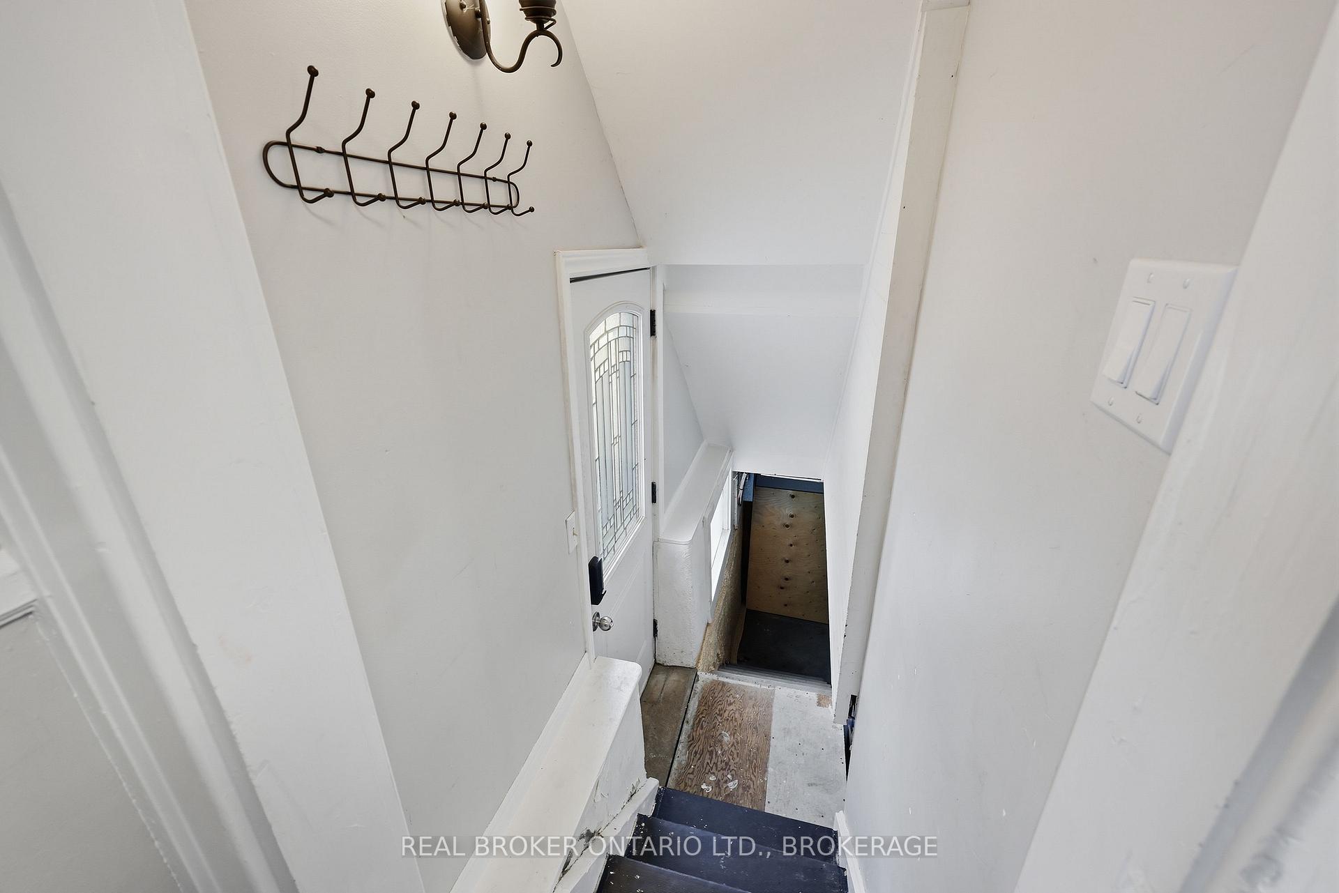 Photo 22 of 657 Collins Bay Road, Kingston, South of Taylor-Kidd Blvd — HOMEH