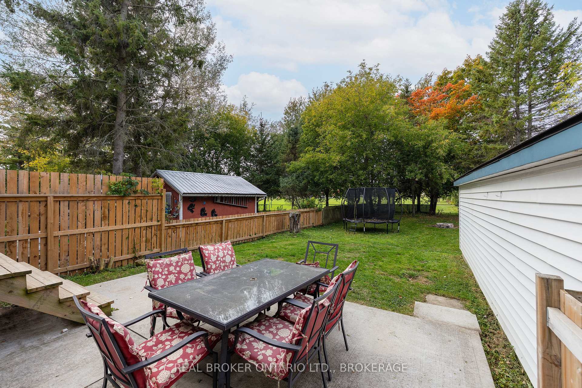 Photo 30 of 657 Collins Bay Road, Kingston, South of Taylor-Kidd Blvd — HOMEH