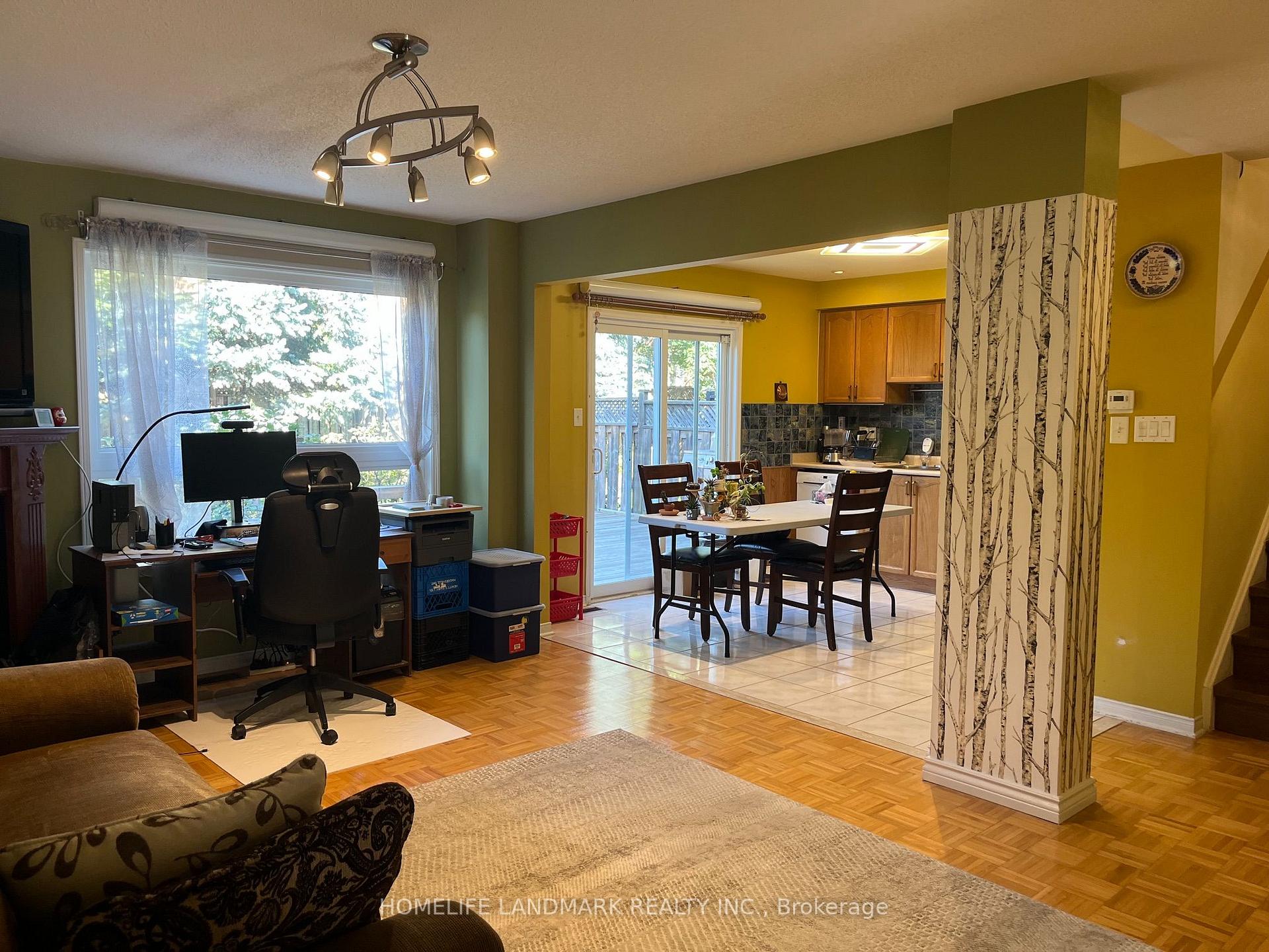 Photo 14 of 24 Gwilliam Lane, Aurora, Bayview Northeast — HOMEH