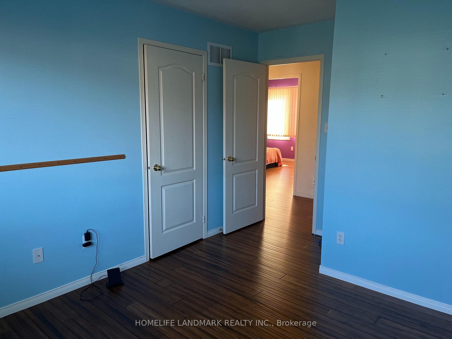 Photo 28 of 24 Gwilliam Lane, Aurora, Bayview Northeast — HOMEH