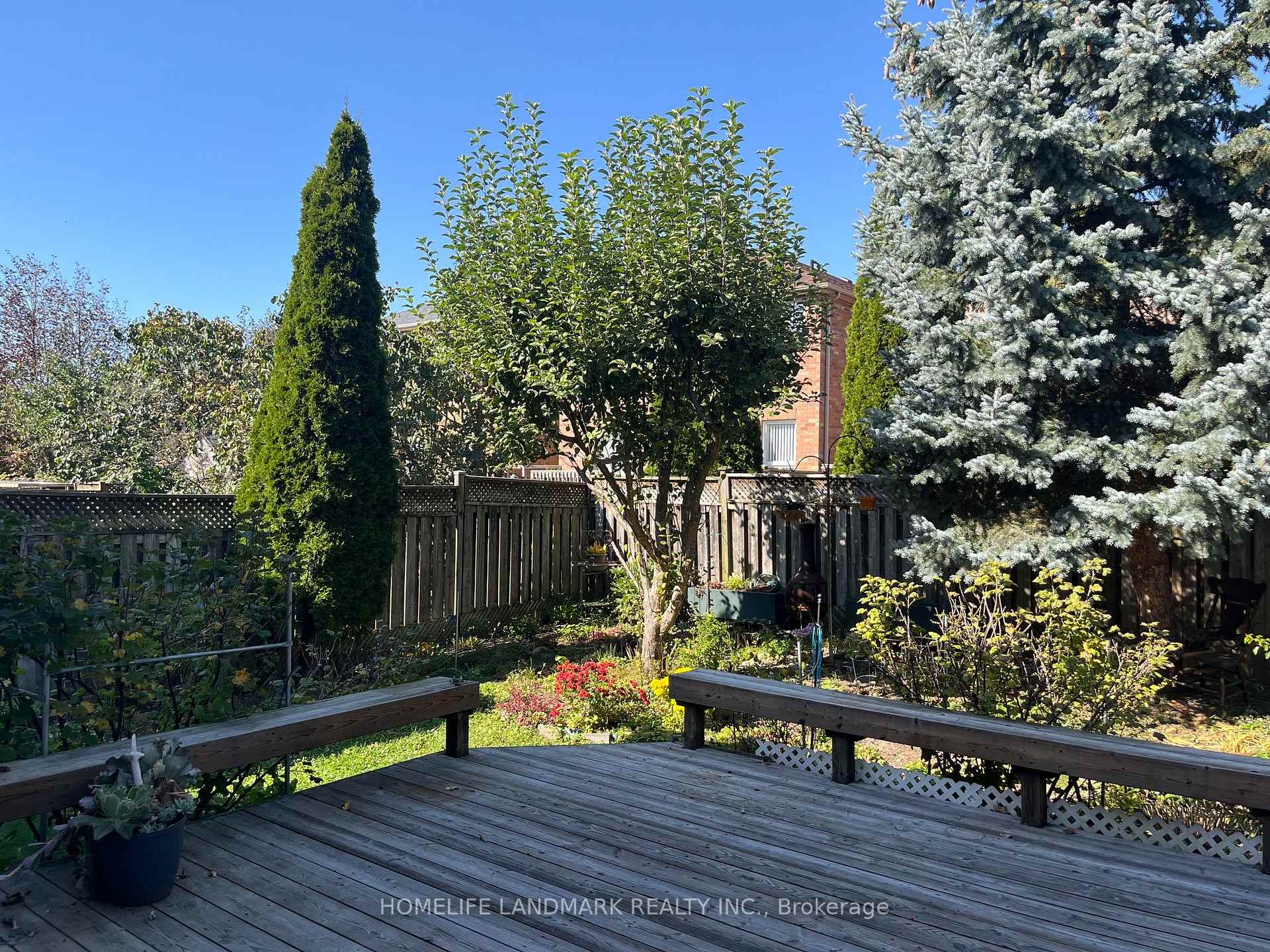 Photo 29 of 24 Gwilliam Lane, Aurora, Bayview Northeast — HOMEH