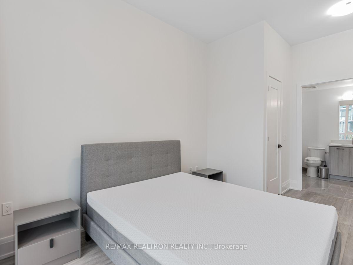 Photo 37 of Unit 128, 415 SeaRay Avenue, Innisfil, Rural Innisfil — HOMEH