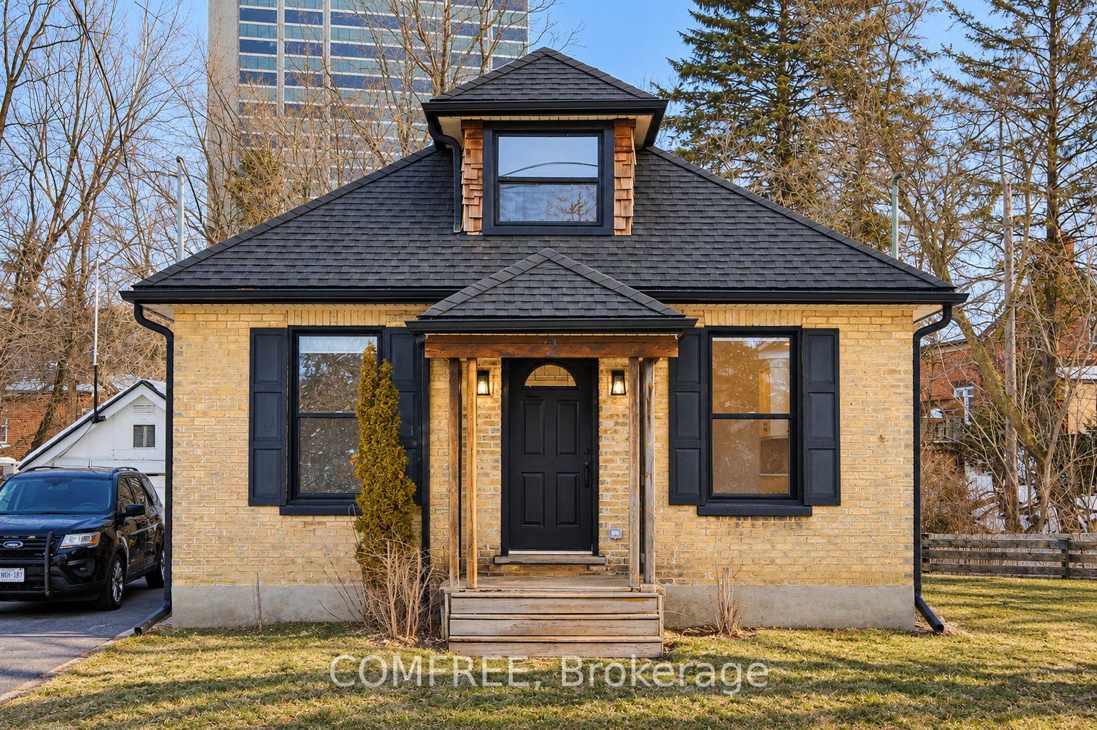 Photo of 2 Esson Street
