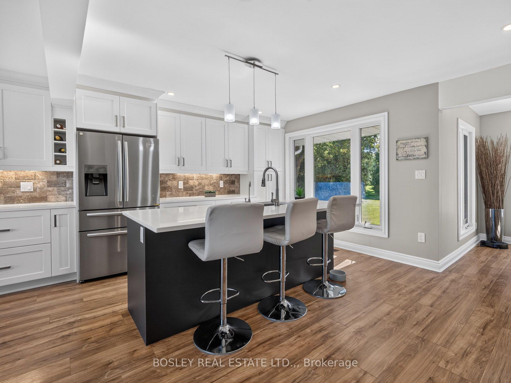 Photo 9 of 1676 Second Avenue, St. Catharines, Rural Fourth — HOMEH